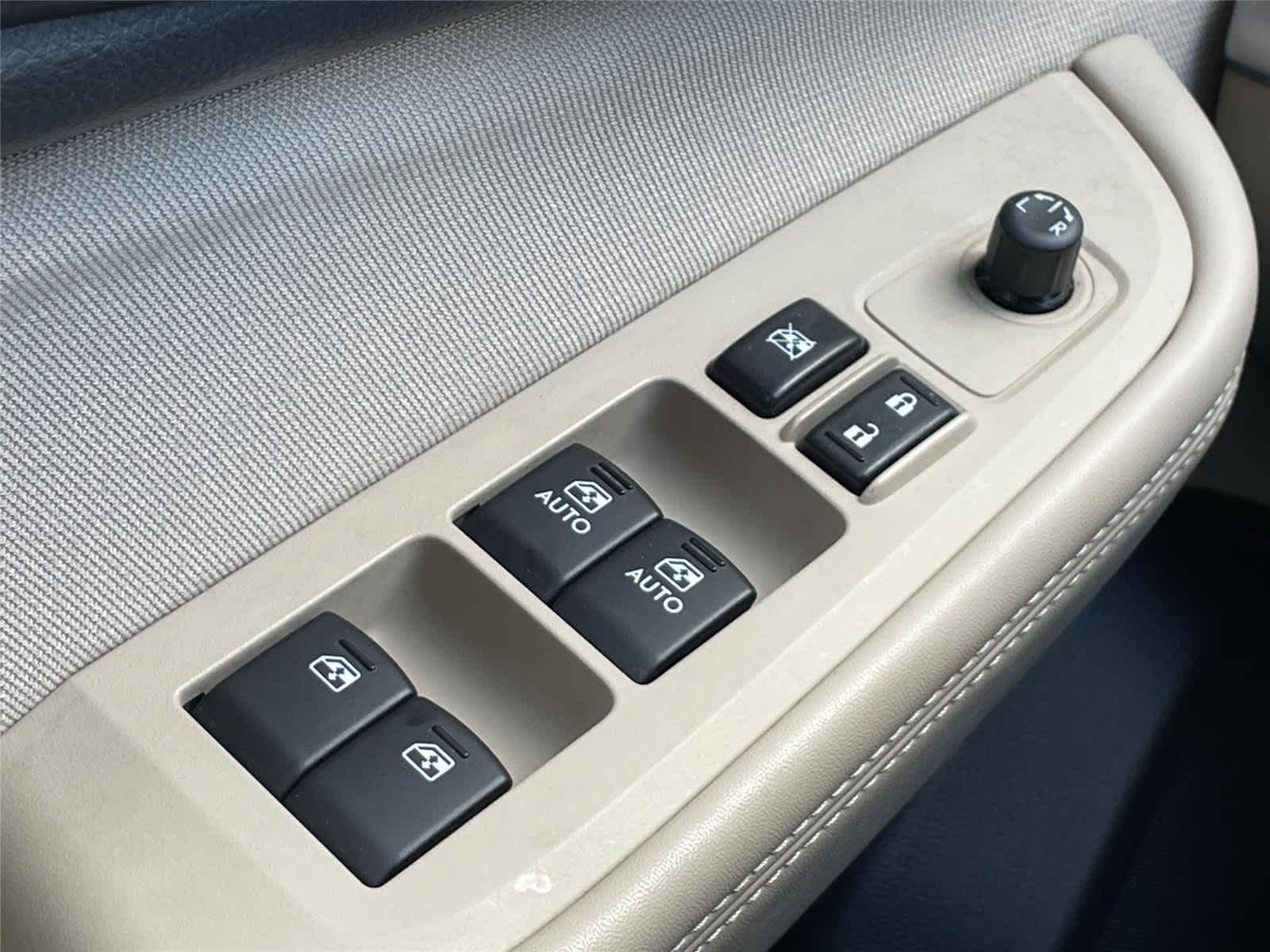 Thumbnail: 2015 Subaru Outback - 20