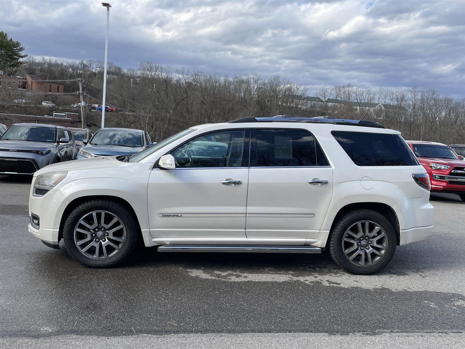 Thumbnail: 2013 GMC Acadia - 2