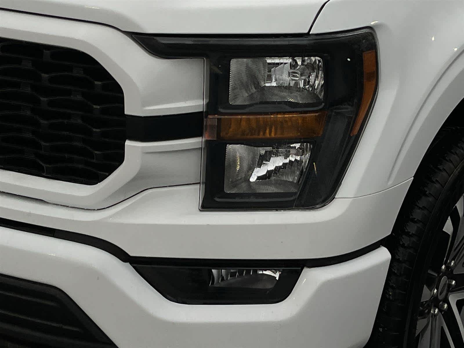 Thumbnail: 2023 Ford F-150 - 9