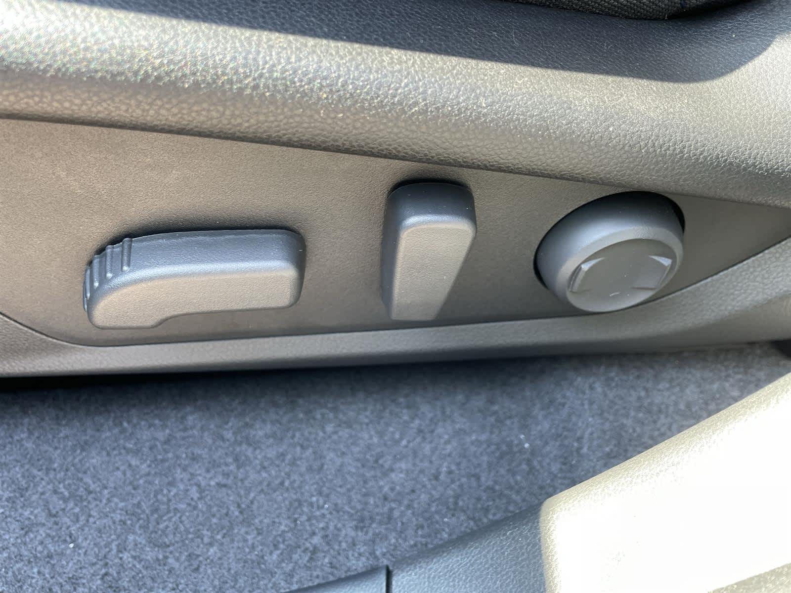 Thumbnail: 2025 Subaru Forester - 13