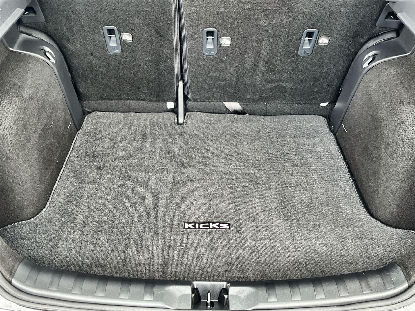 Thumbnail: 2024 Nissan Kicks - 14