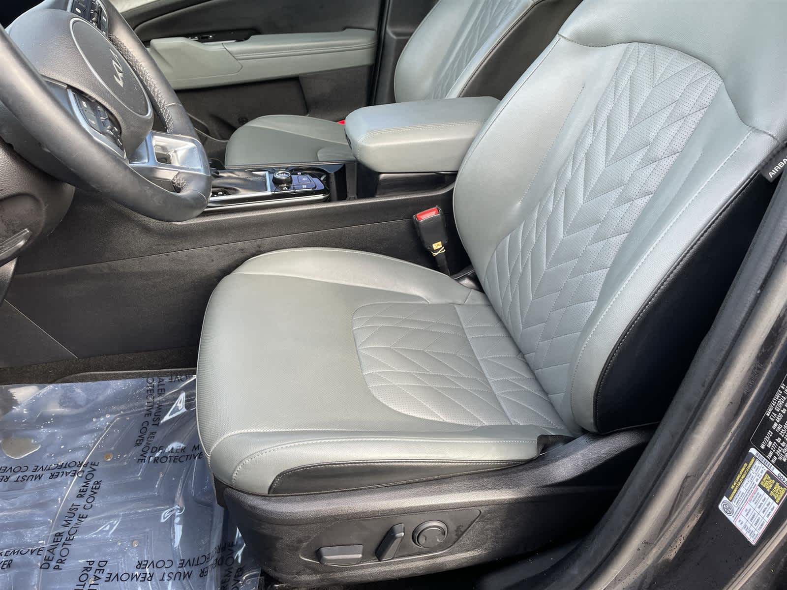 Thumbnail: 2023 Kia Sportage - 12