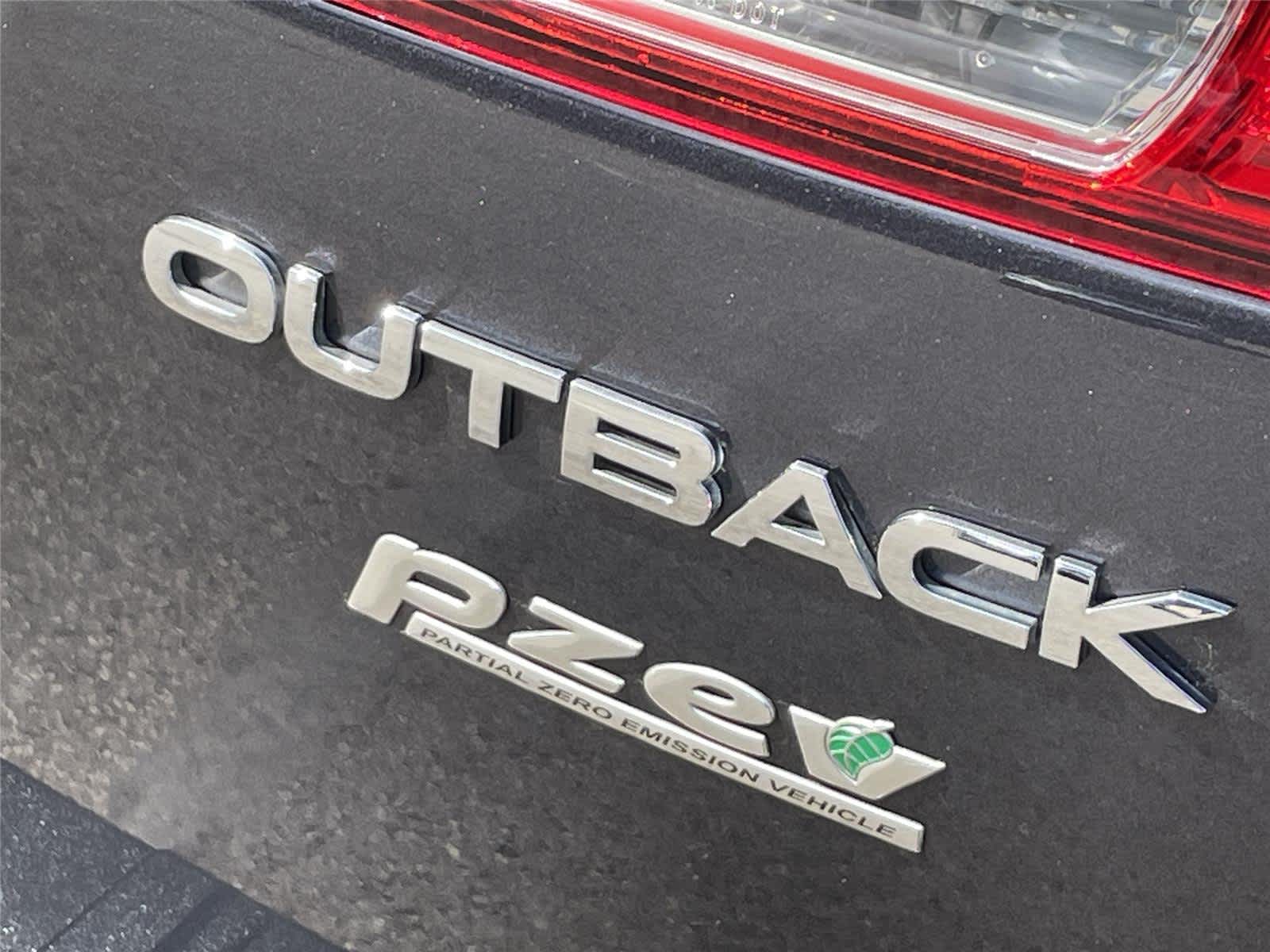 Thumbnail: 2013 Subaru Outback - 10