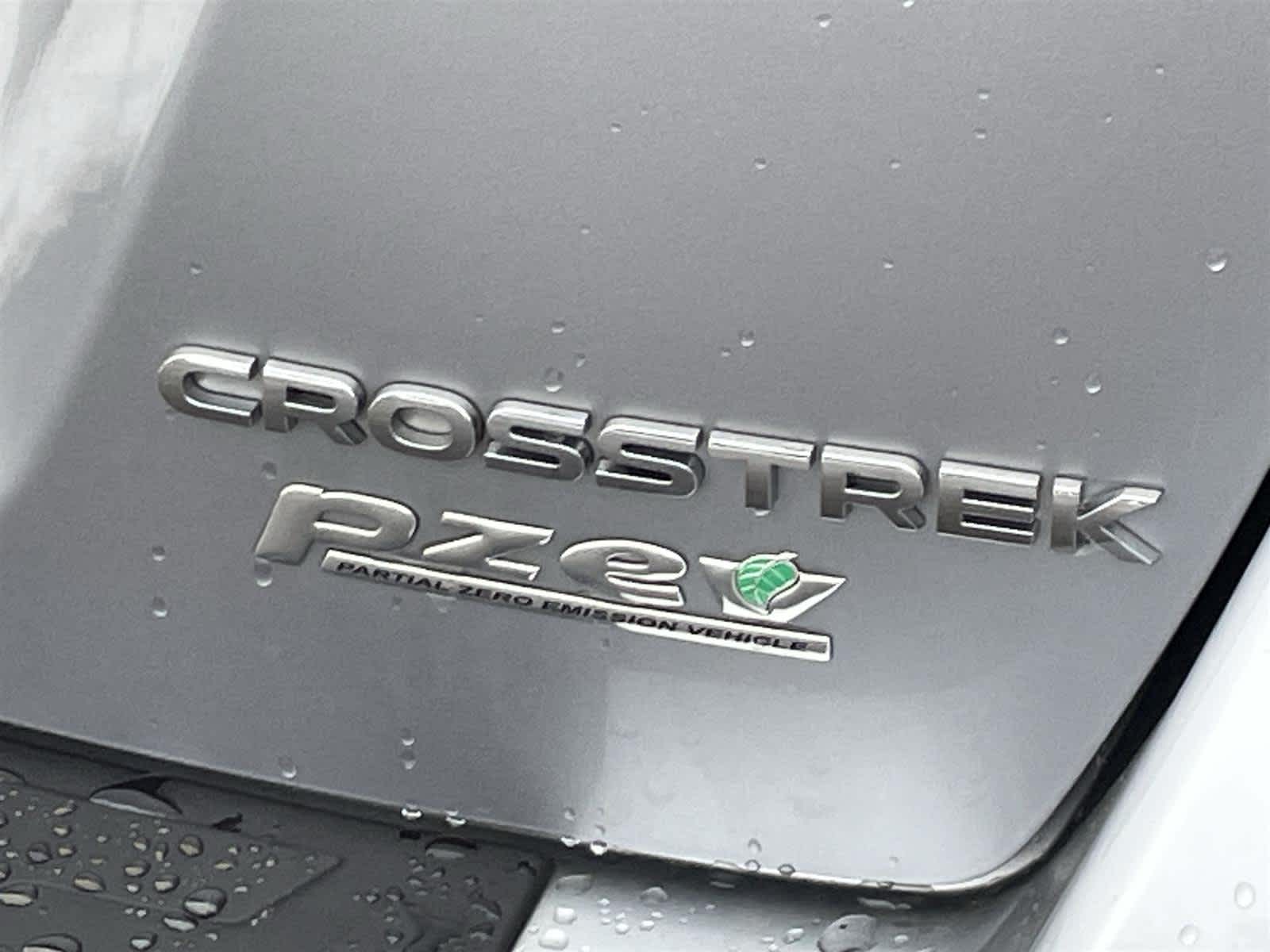 Thumbnail: 2017 Subaru Crosstrek - 10