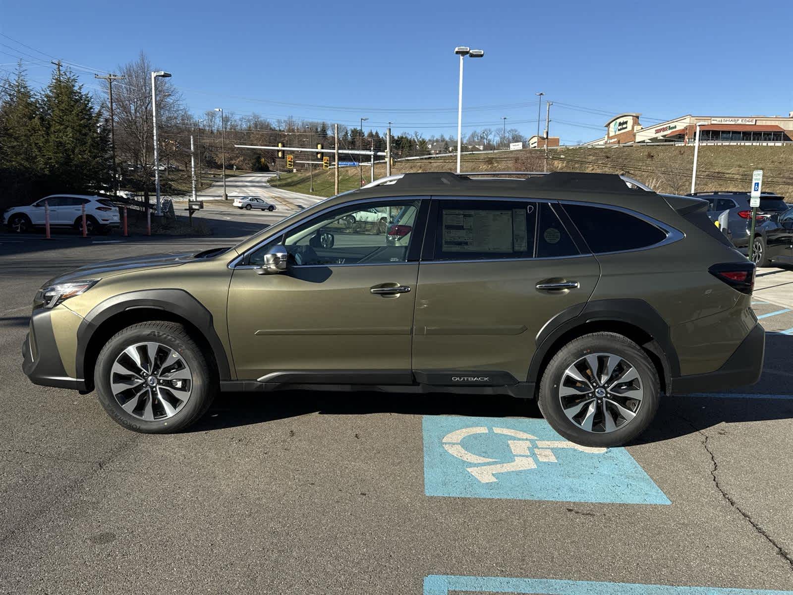 Thumbnail: 2025 Subaru Outback - 2