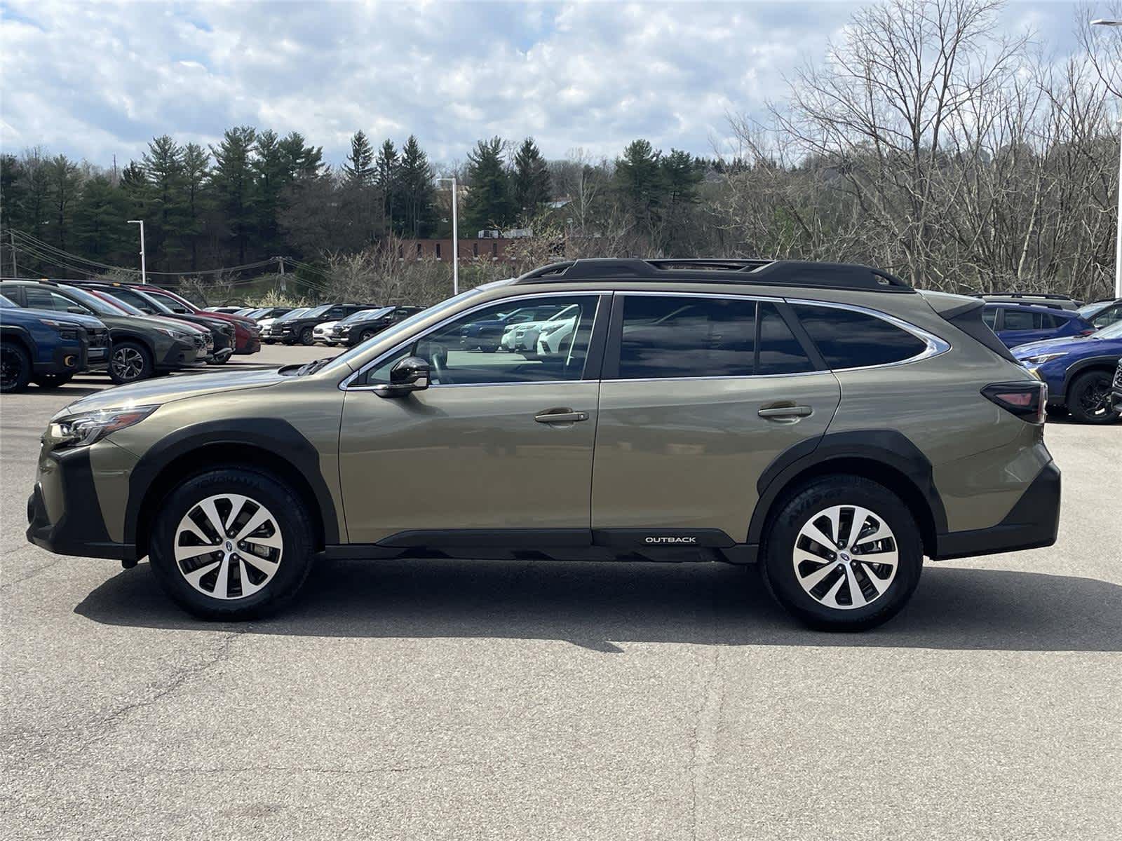 Thumbnail: 2025 Subaru Outback - 2