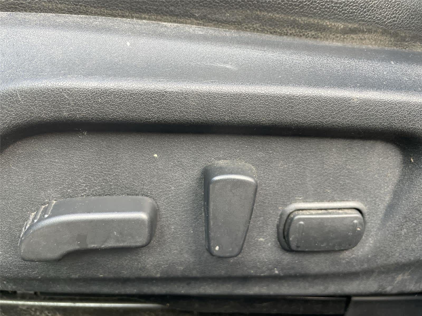 Thumbnail: 2015 Subaru Legacy - 9