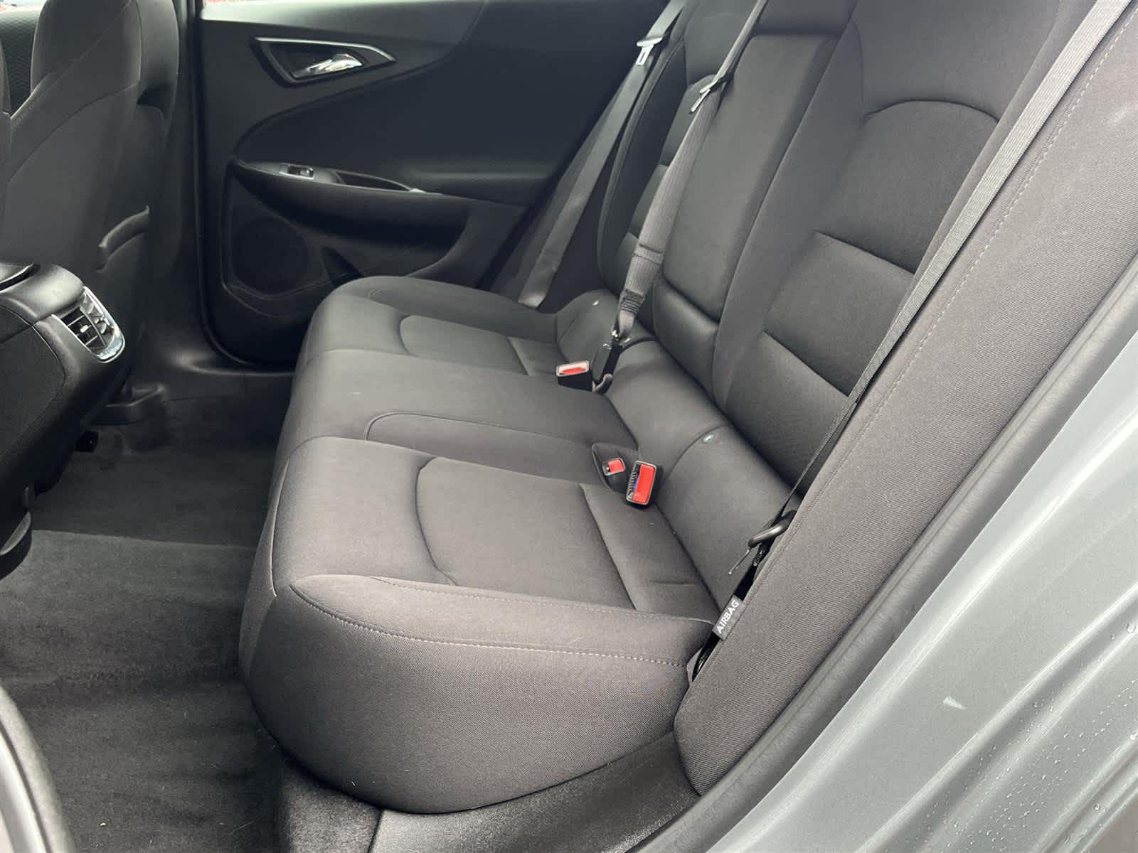 Thumbnail: 2023 Chevrolet Malibu - 14