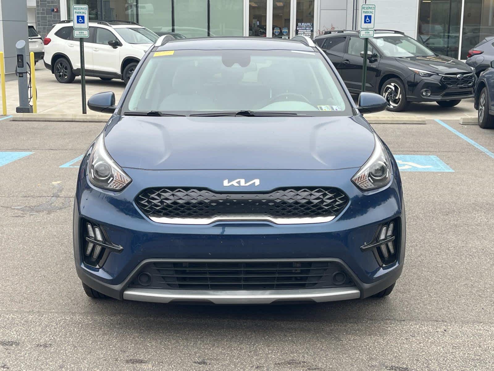 Thumbnail: 2022 Kia Niro - 8