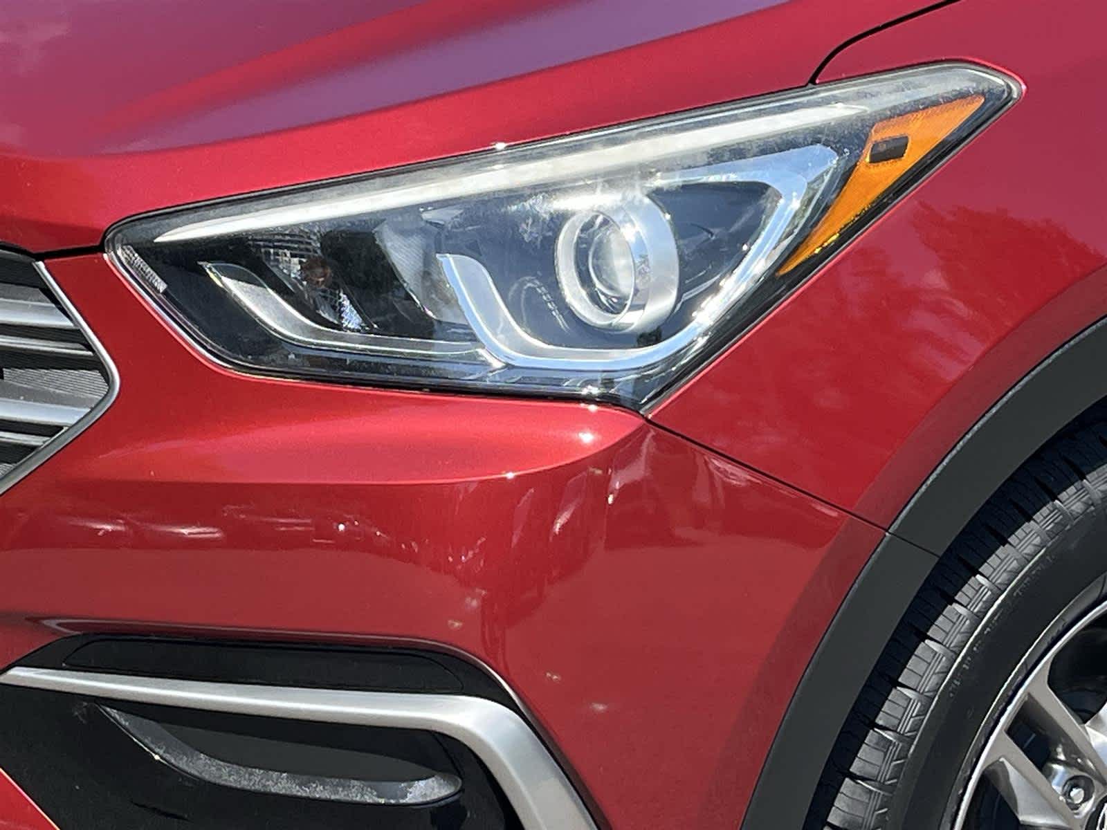 Thumbnail: 2017 Hyundai Santa Fe - 9