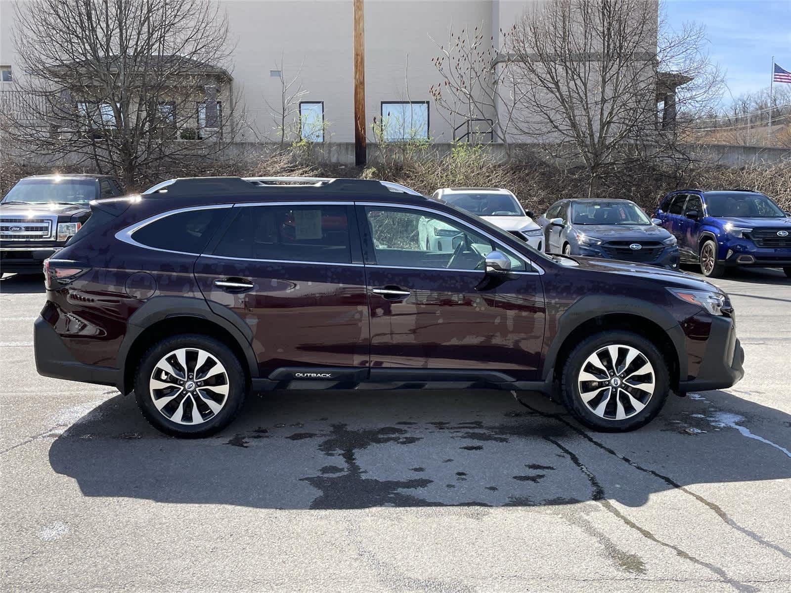 Thumbnail: 2024 Subaru Outback - 4