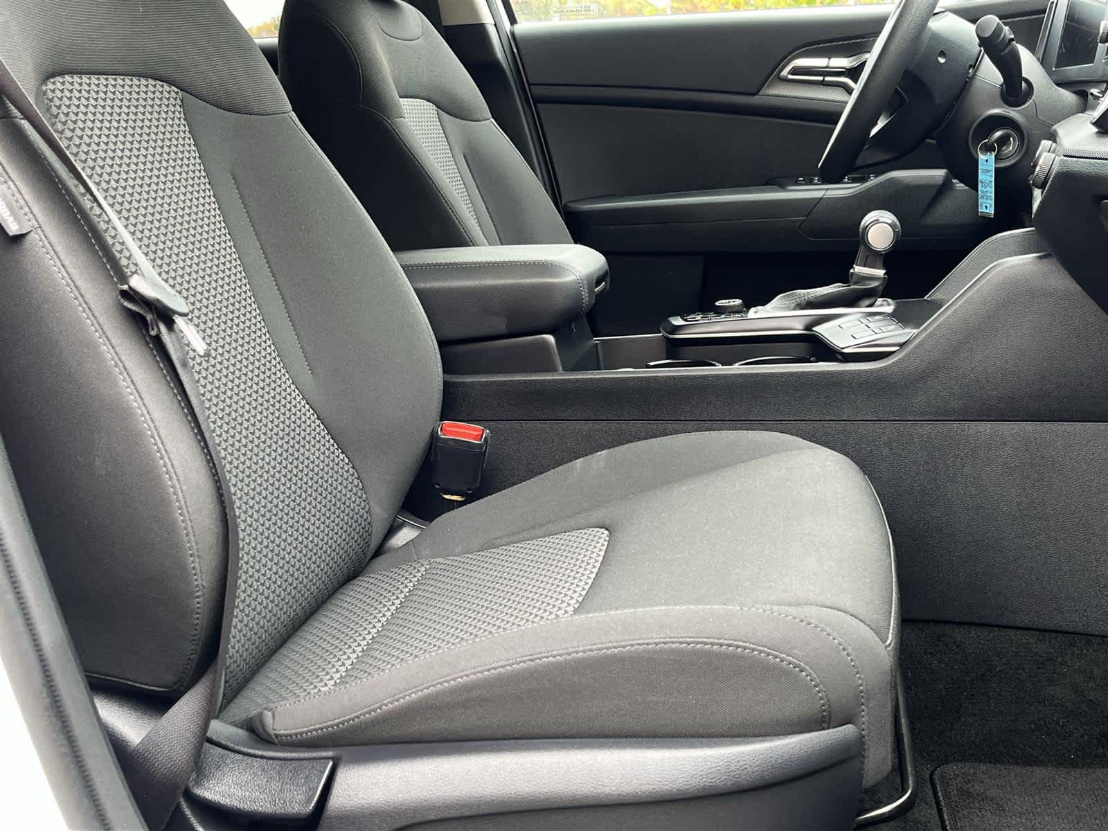 Thumbnail: 2023 Kia Sportage - 16