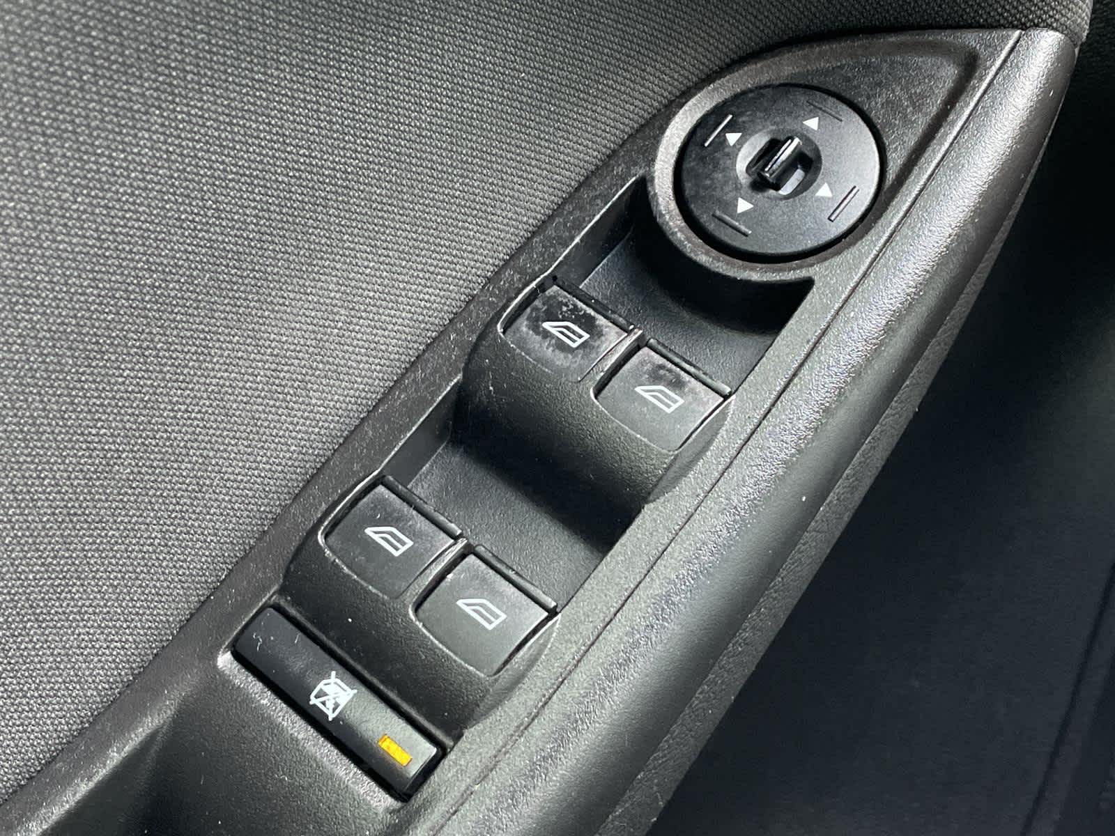 Thumbnail: 2018 Ford Focus - 24