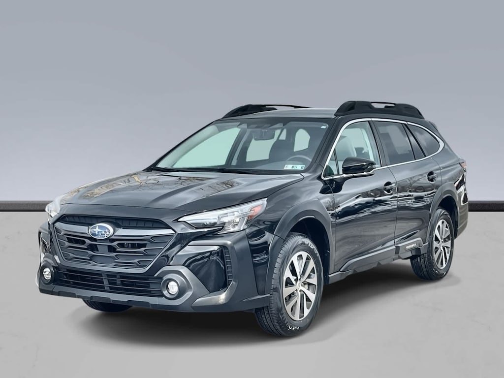 Used 2023 Subaru Outback Premium SUV