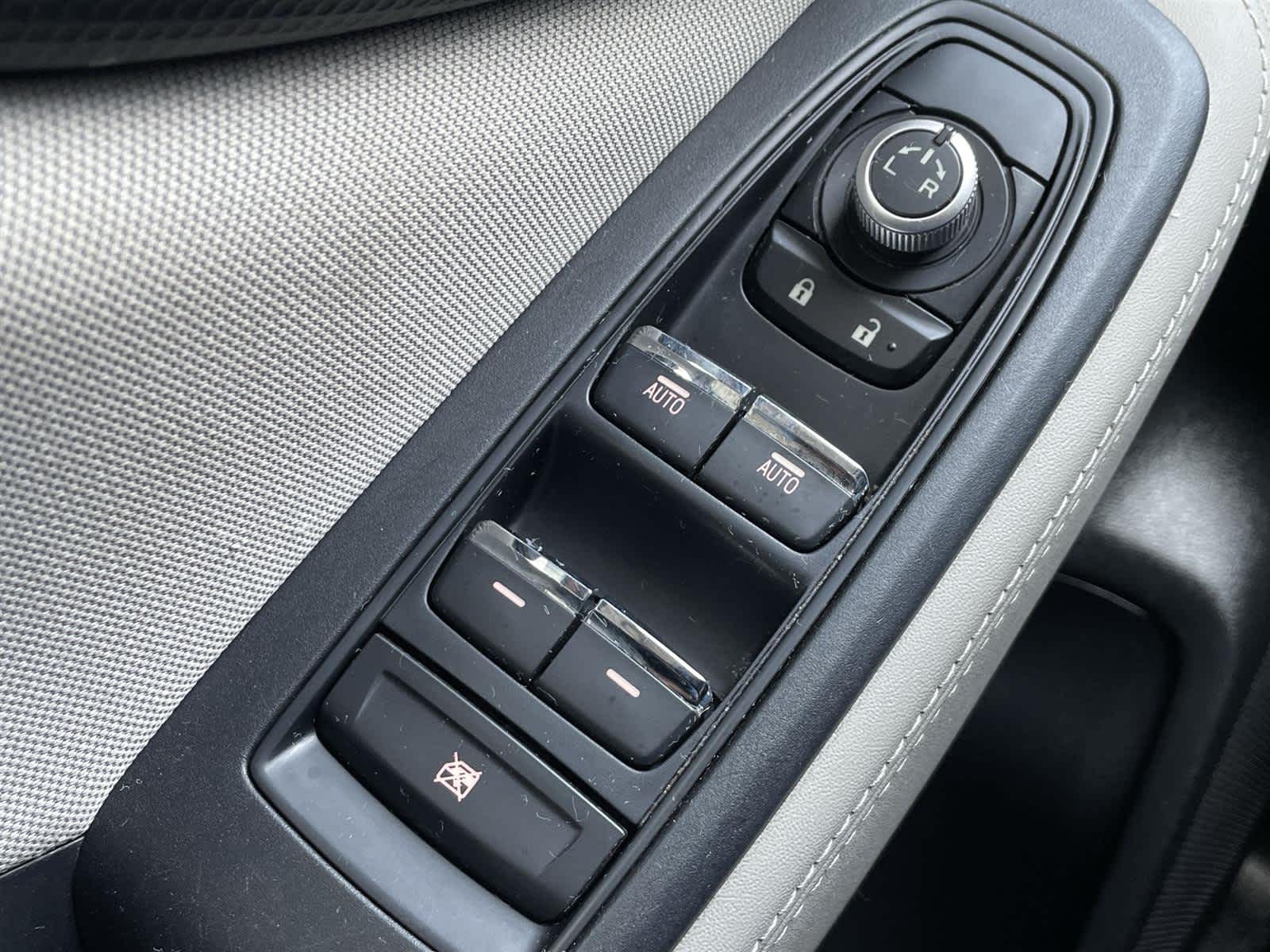 Thumbnail: 2020 Subaru Forester - 27