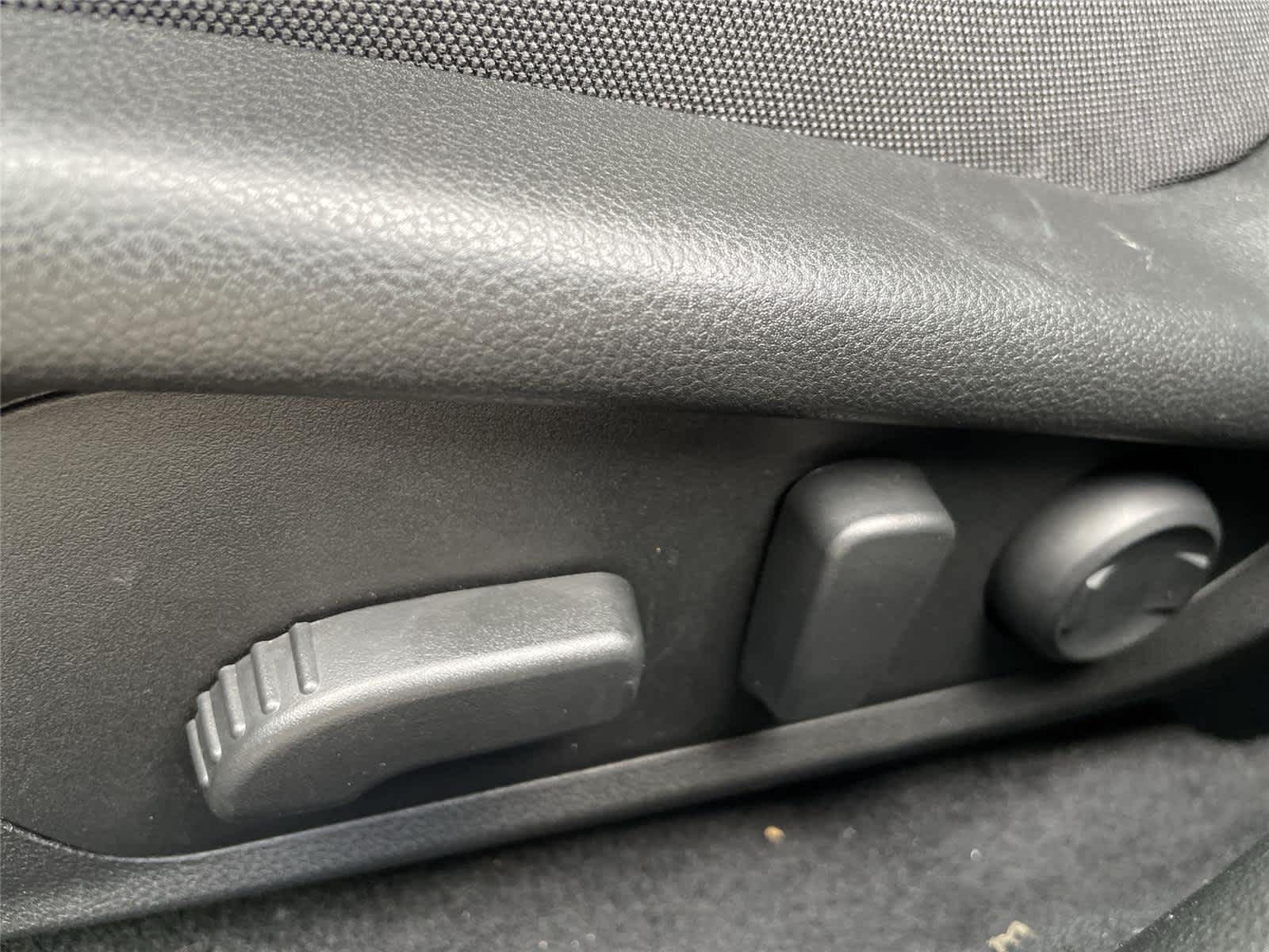 Thumbnail: 2025 Subaru Crosstrek - 13