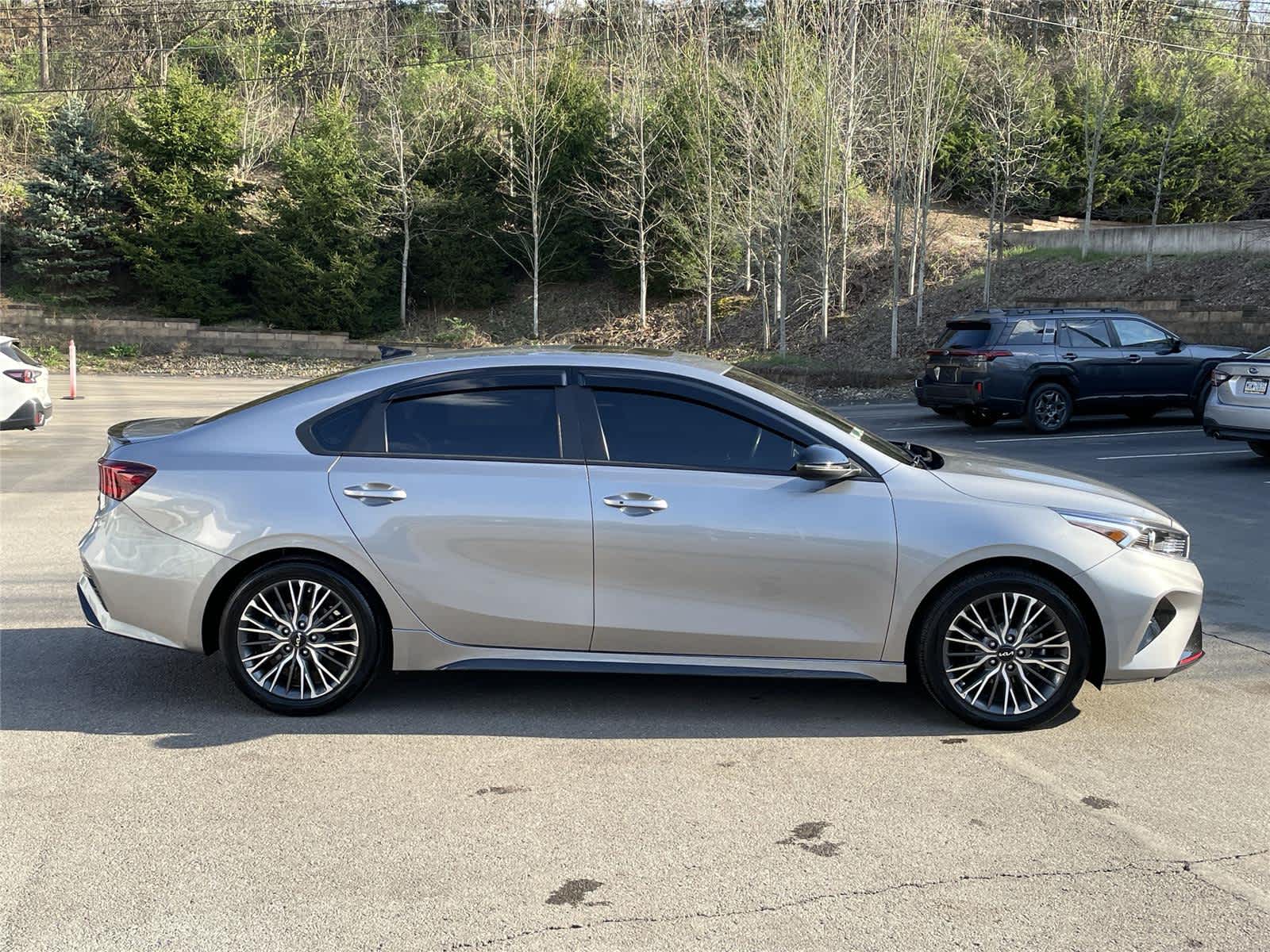 Thumbnail: 2023 Kia Forte - 6