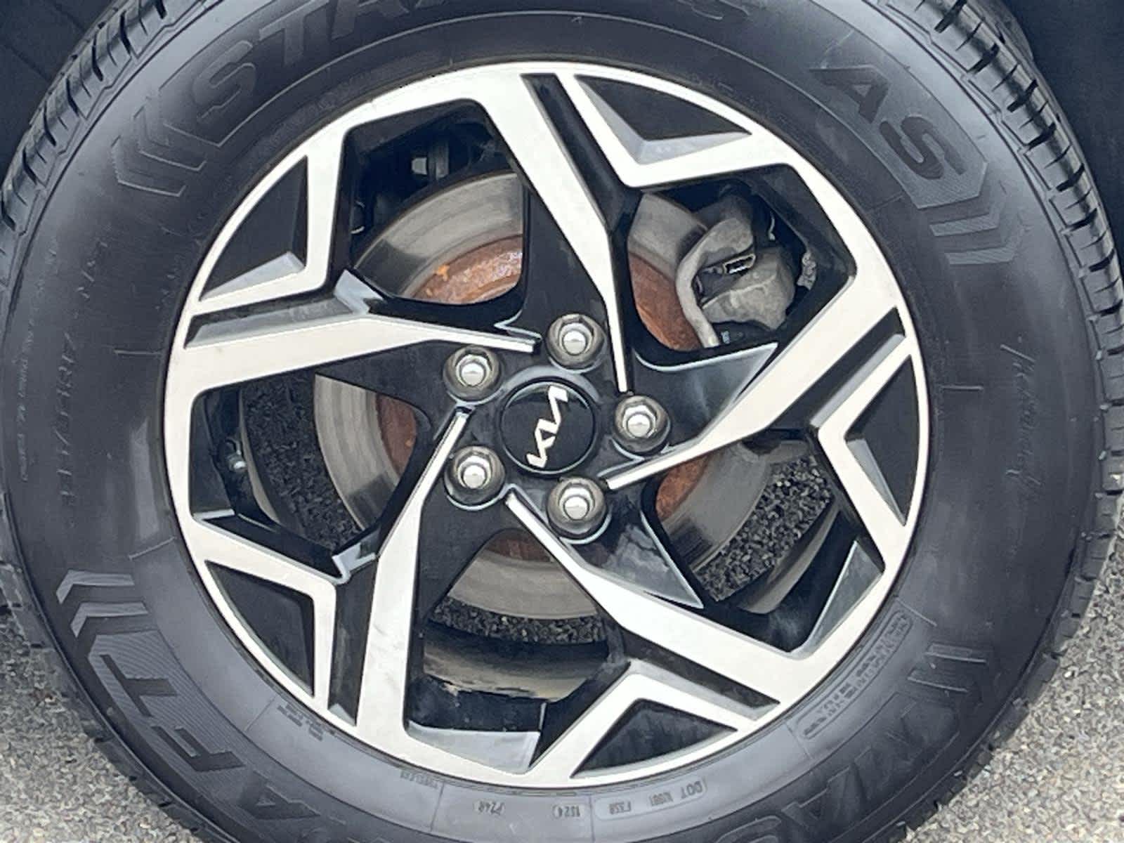 Thumbnail: 2023 Kia Sportage - 11