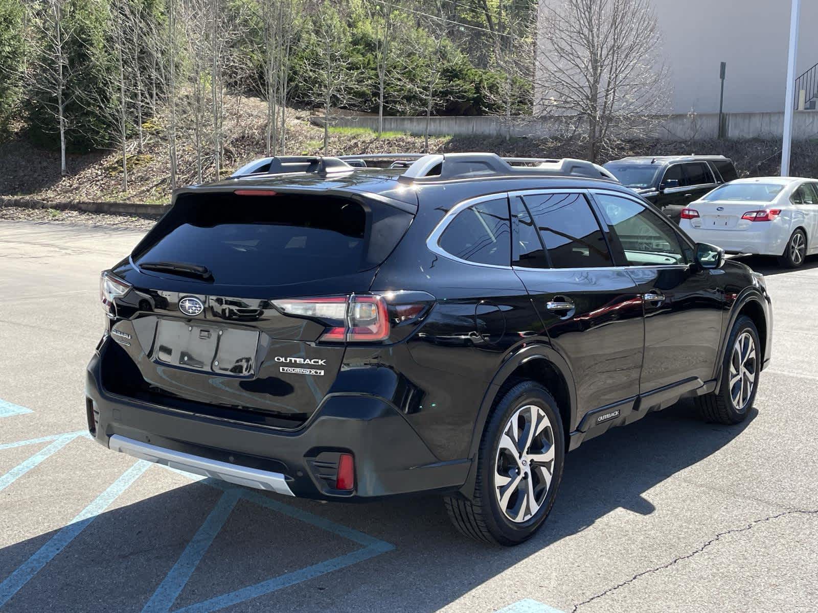 Thumbnail: 2022 Subaru Outback - 5