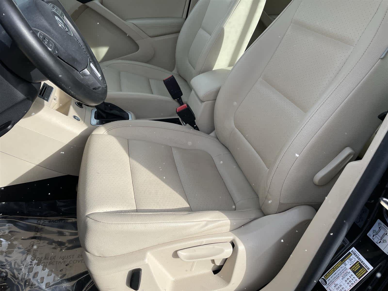 Thumbnail: 2017 Volkswagen Tiguan - 13