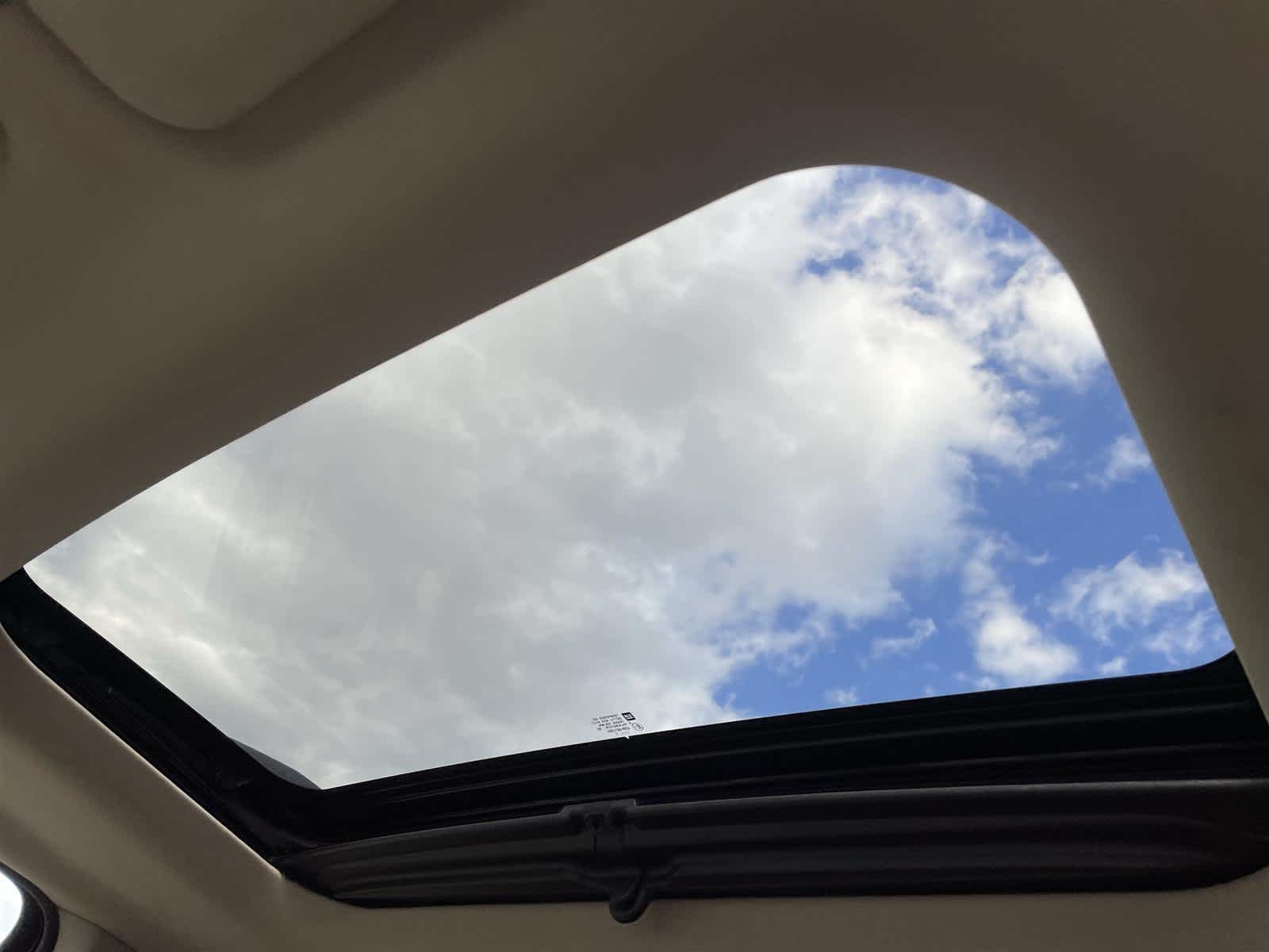 Thumbnail: 2013 GMC Acadia - 13