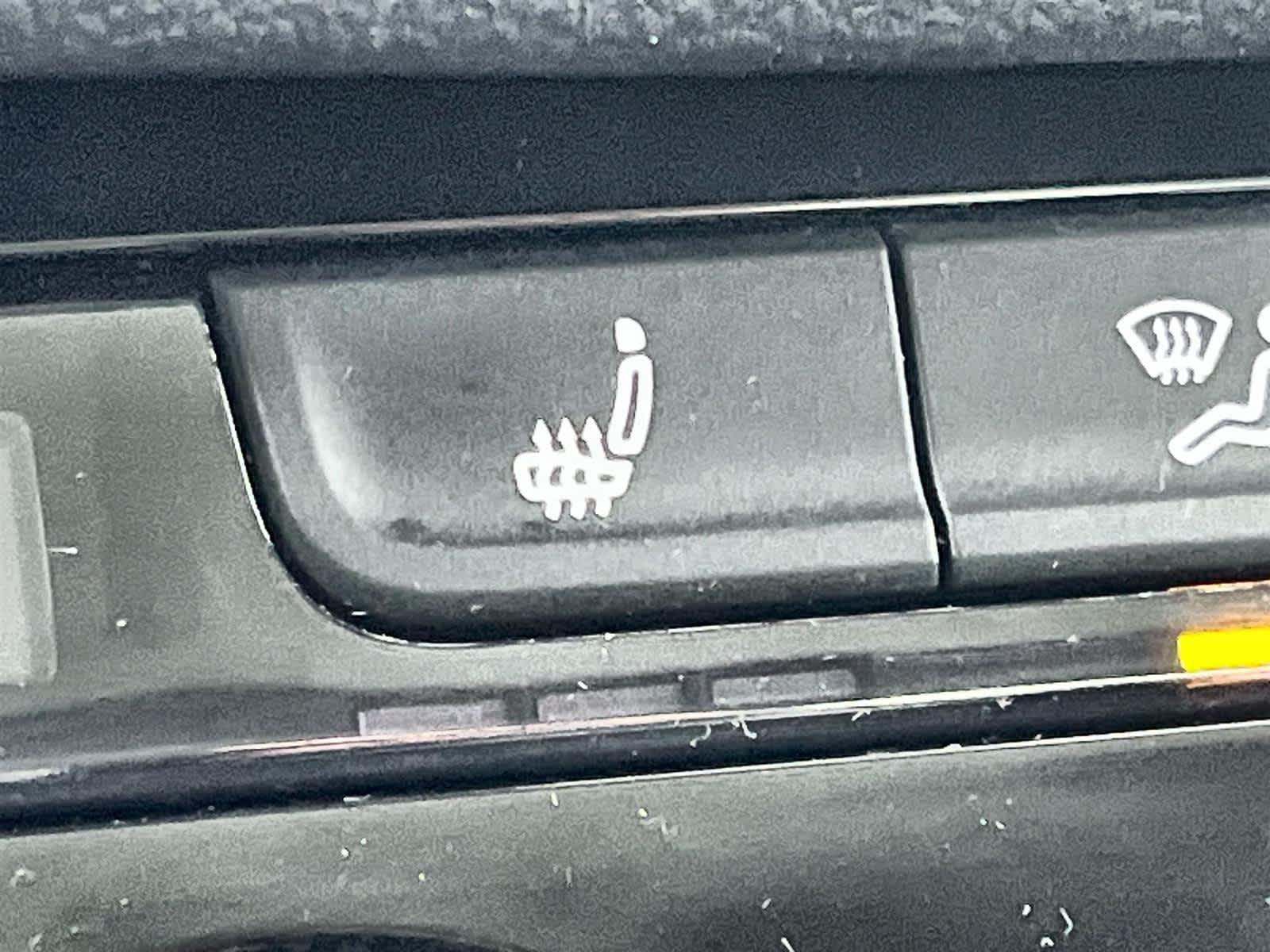 Thumbnail: 2024 Volkswagen Jetta - 24