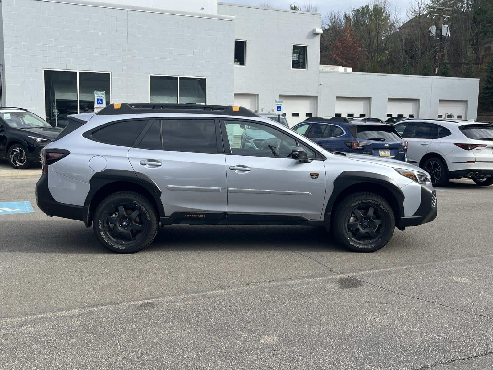 Thumbnail: 2025 Subaru Outback - 5