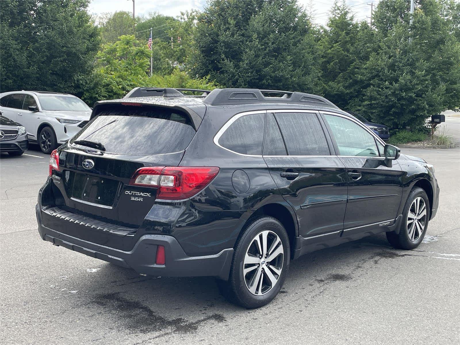 Thumbnail: 2018 Subaru Outback - 5