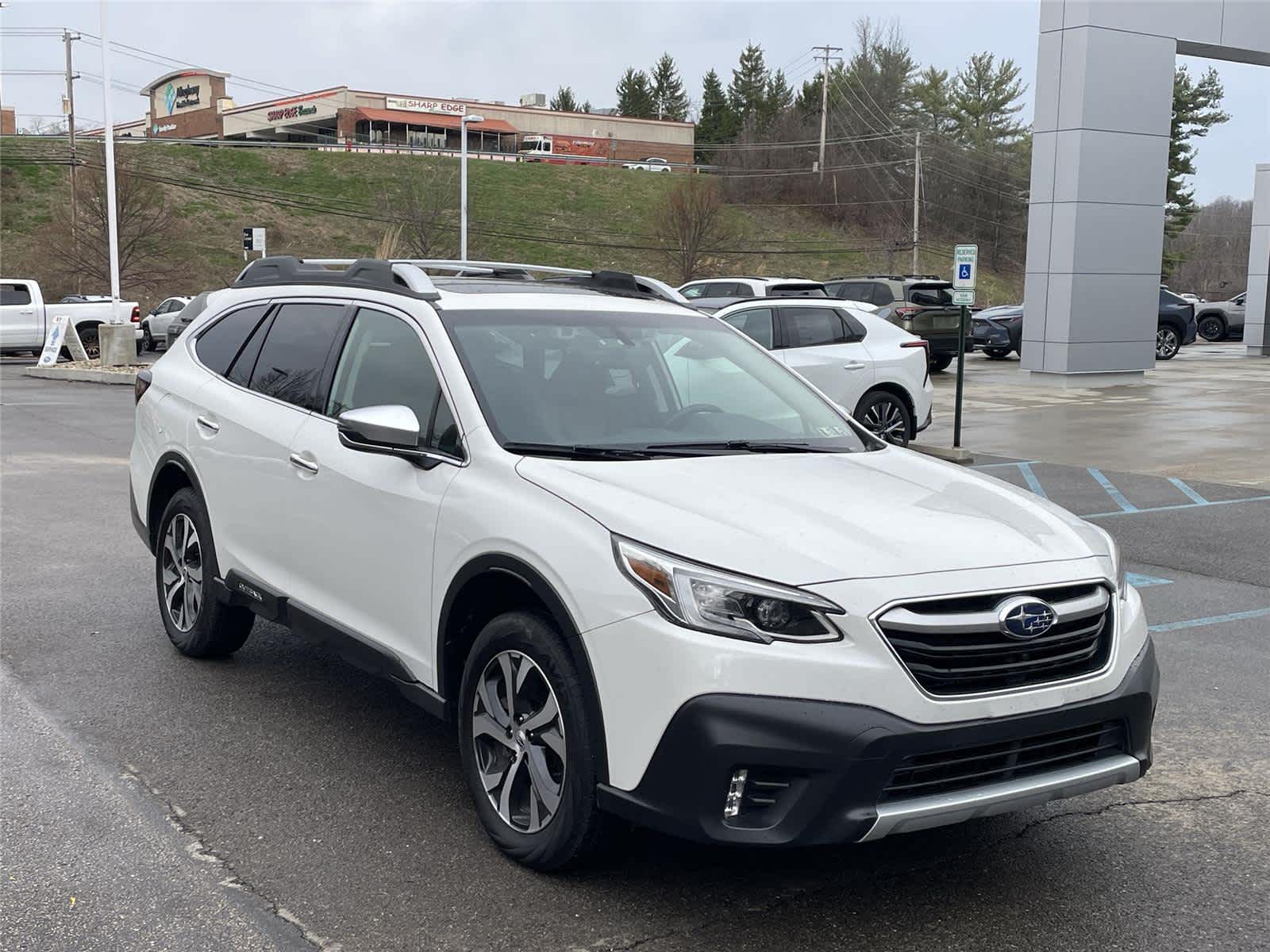 Thumbnail: 2022 Subaru Outback - 8