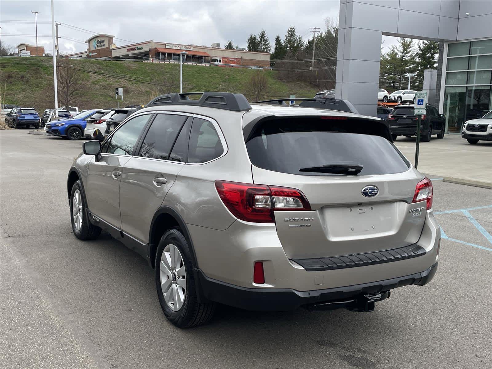 Thumbnail: 2015 Subaru Outback - 3