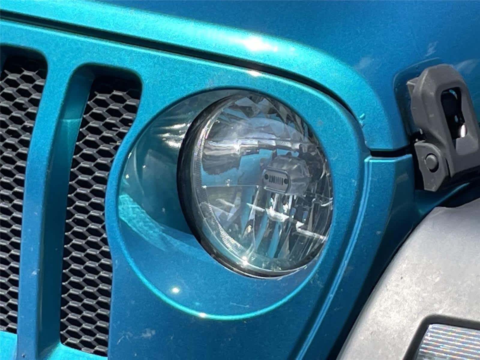 Thumbnail: 2020 Jeep Wrangler - 9