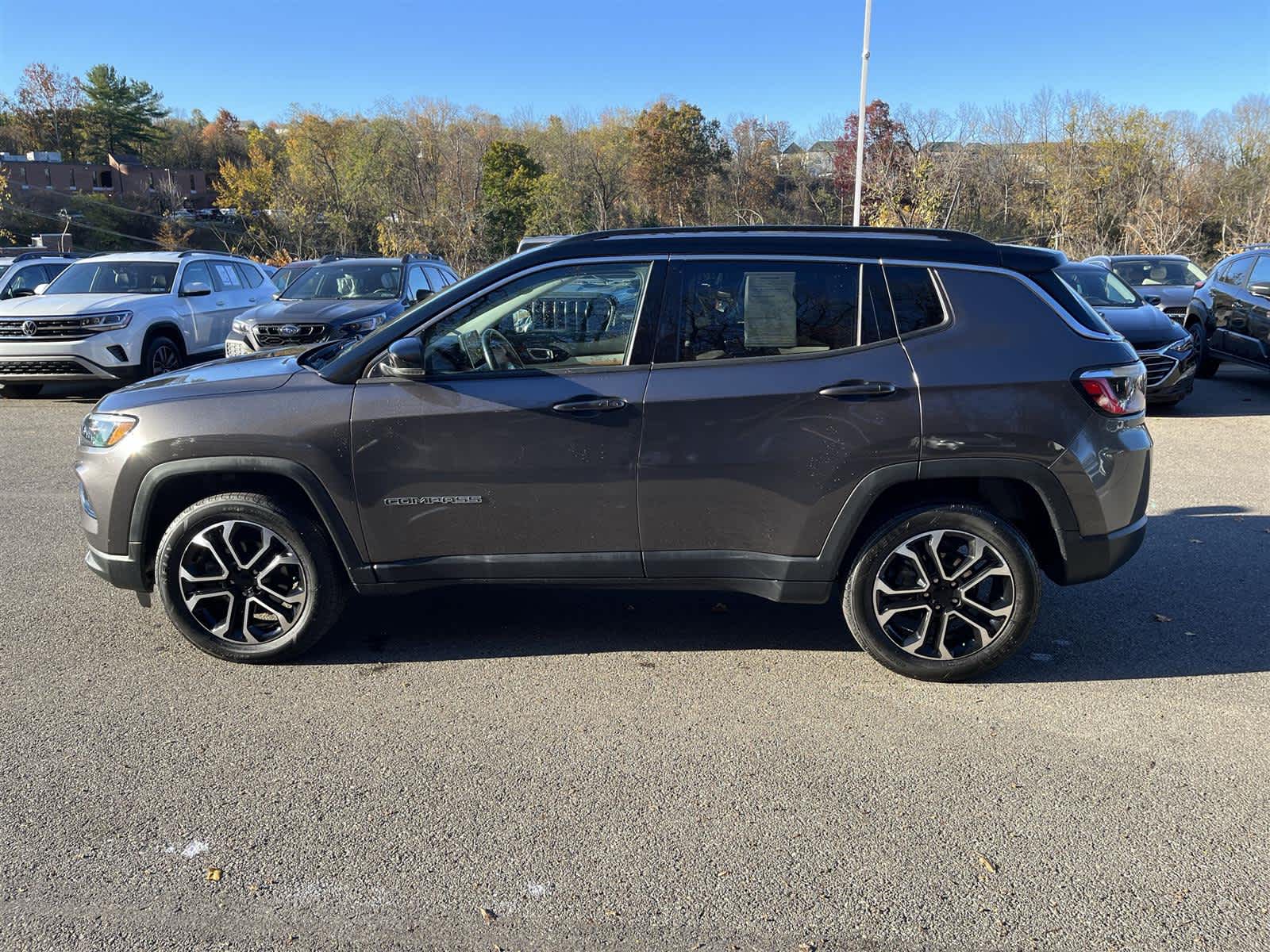 Thumbnail: 2022 Jeep Compass - 3