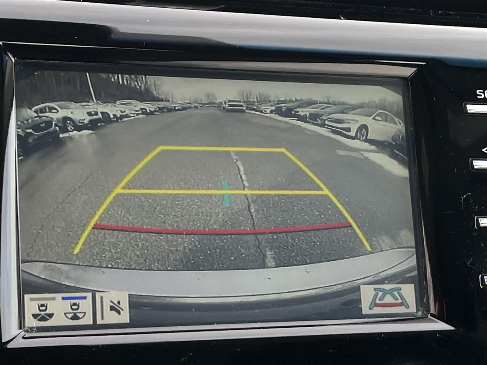 Thumbnail: 2018 Toyota Camry - 19