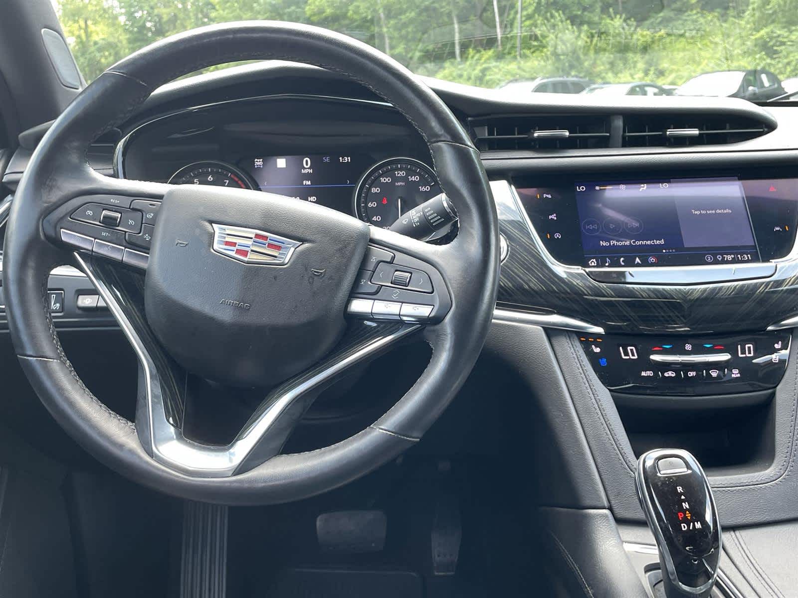 Thumbnail: 2020 Cadillac XT6 - 21