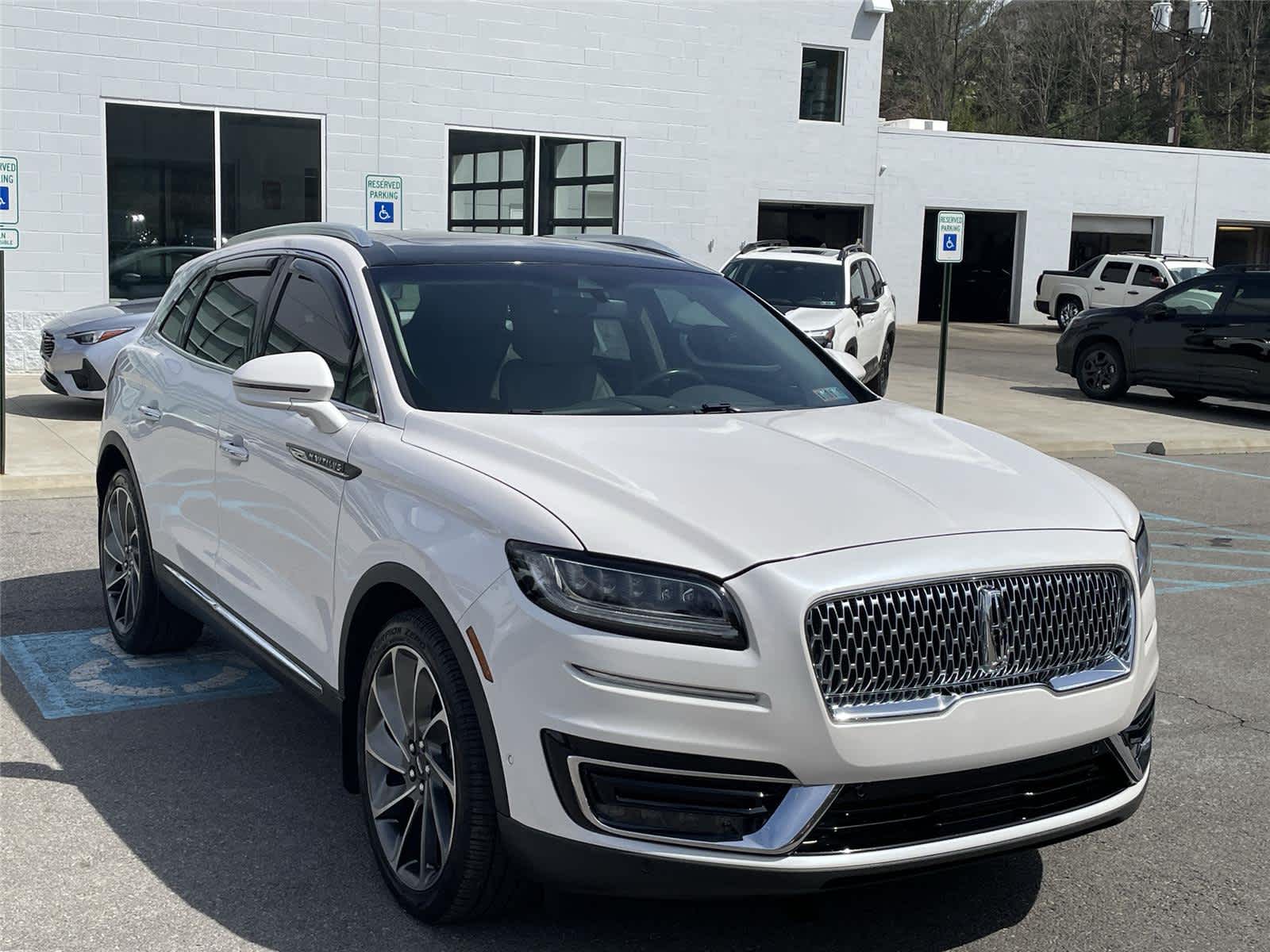 Thumbnail: 2019 Lincoln Nautilus - 7