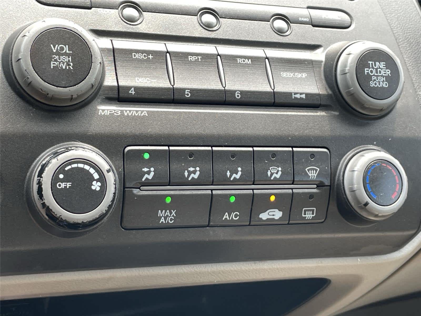 Thumbnail: 2011 Honda Civic - 19