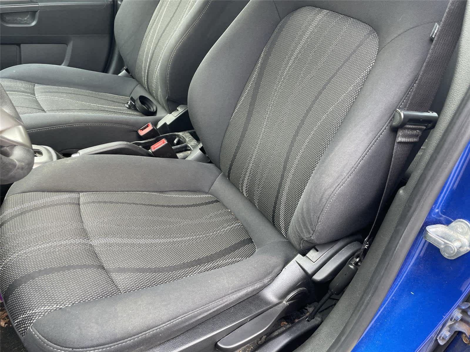 Thumbnail: 2016 Chevrolet Sonic - 10