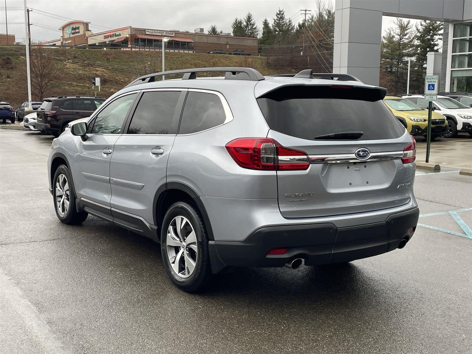 Thumbnail: 2022 Subaru Ascent - 3