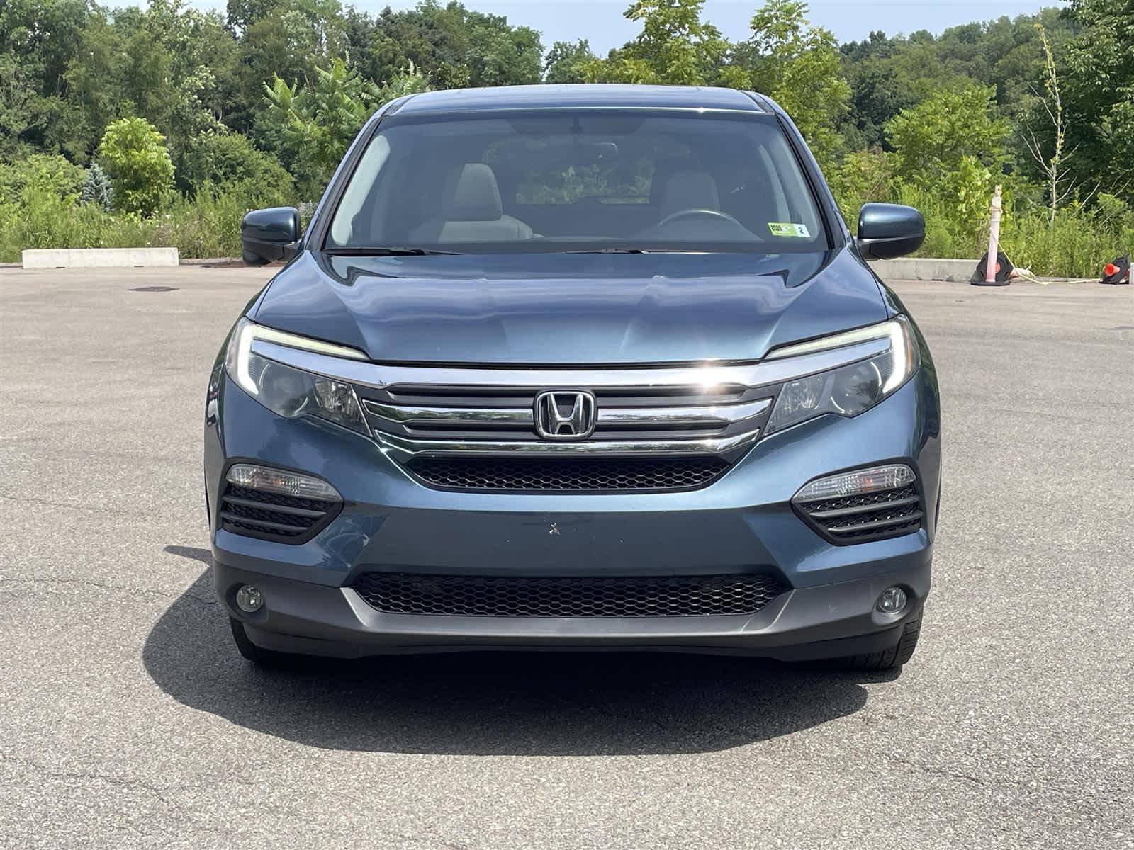 Thumbnail: 2018 Honda Pilot - 8