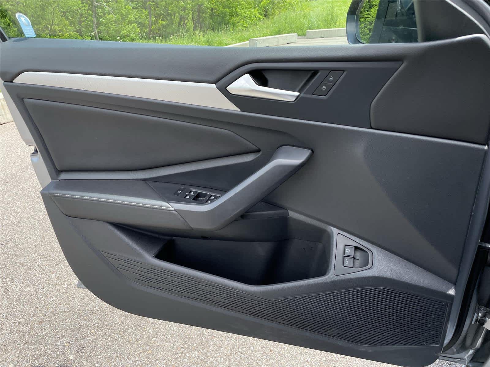 Thumbnail: 2024 Volkswagen Jetta - 25