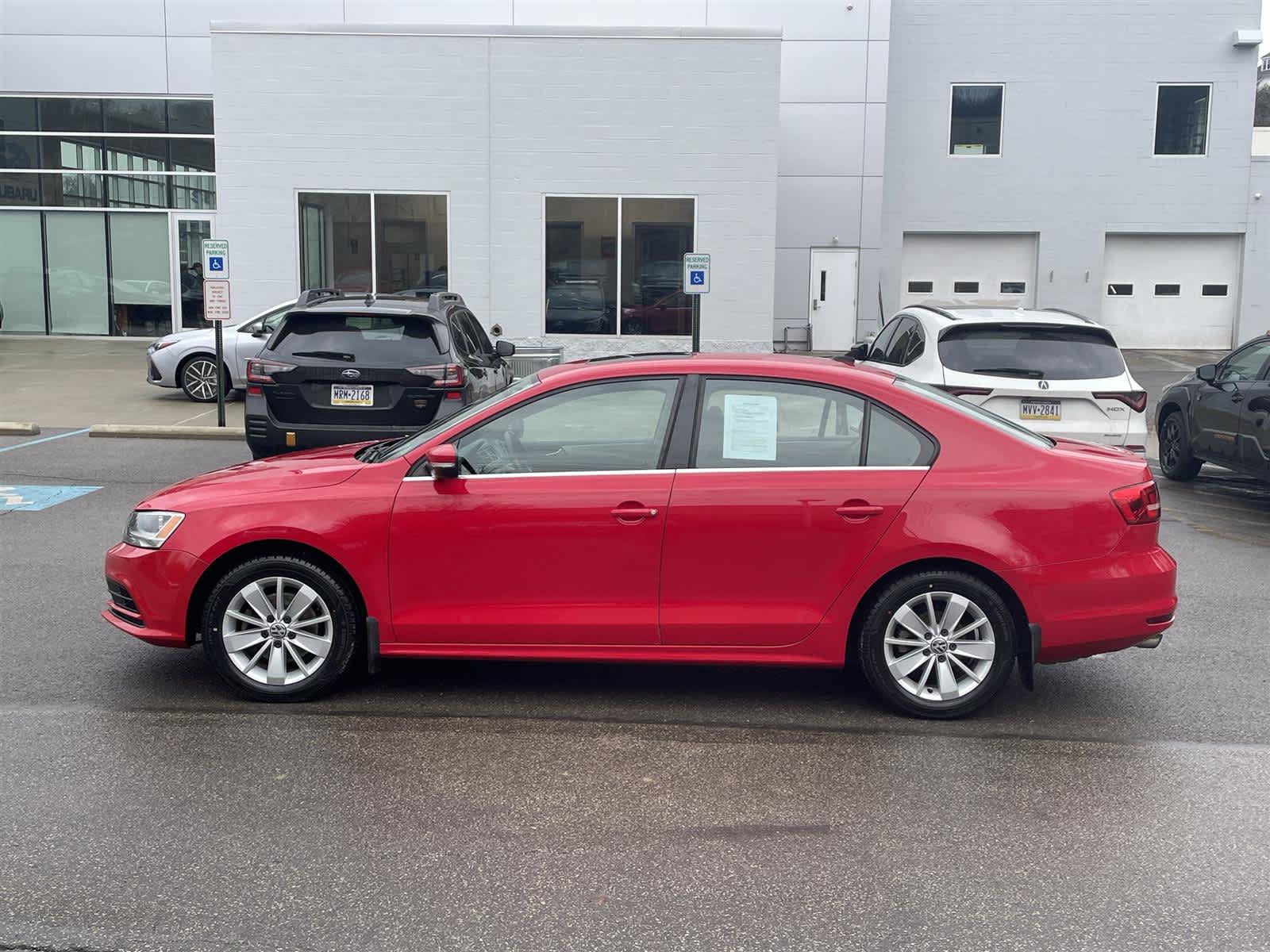 Thumbnail: 2015 Volkswagen Jetta - 2