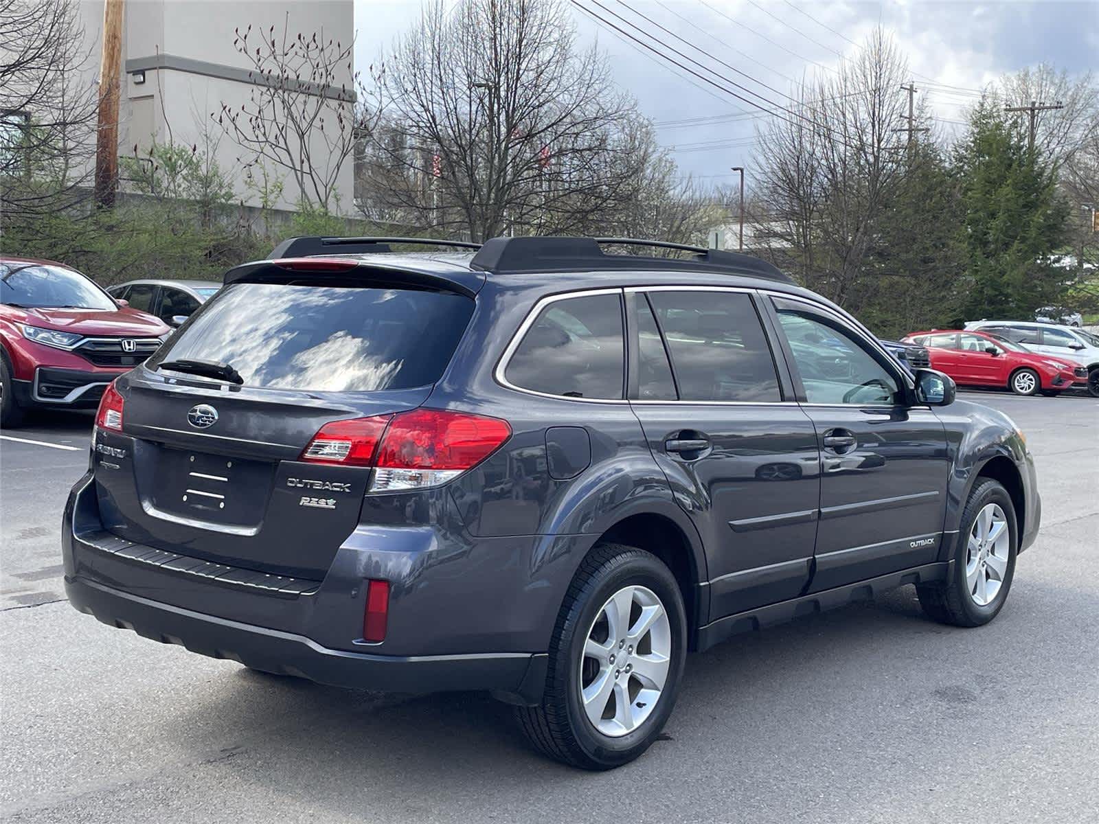 Thumbnail: 2013 Subaru Outback - 5