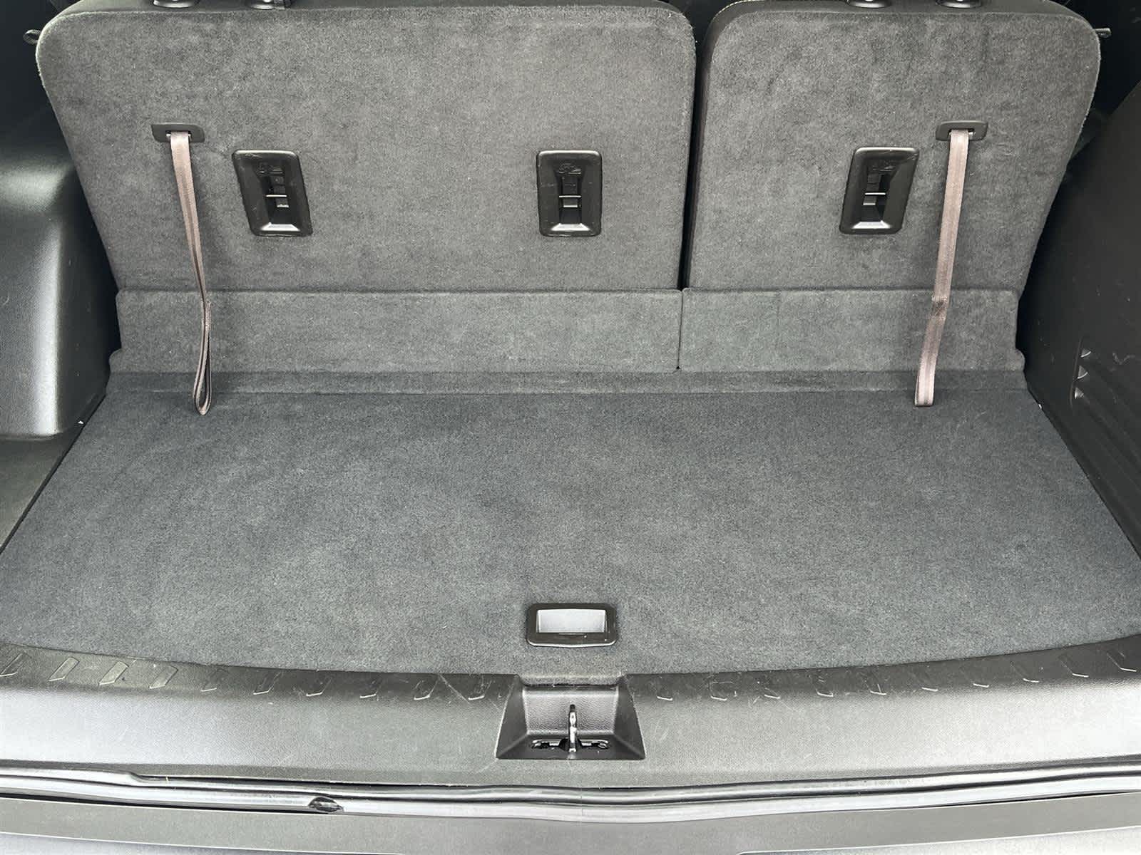 Thumbnail: 2018 Chevrolet Traverse - 15