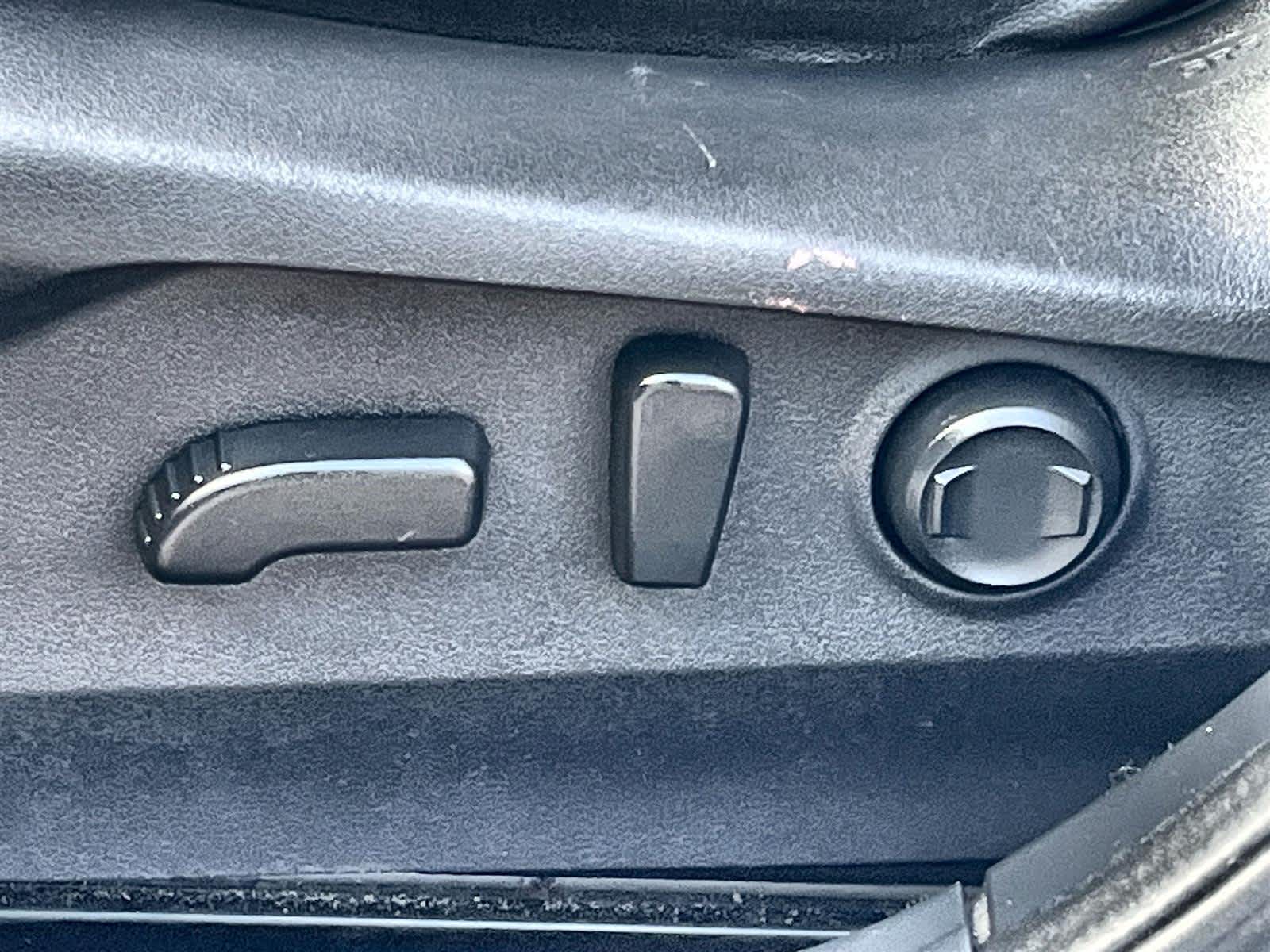 Thumbnail: 2021 Subaru Outback - 13