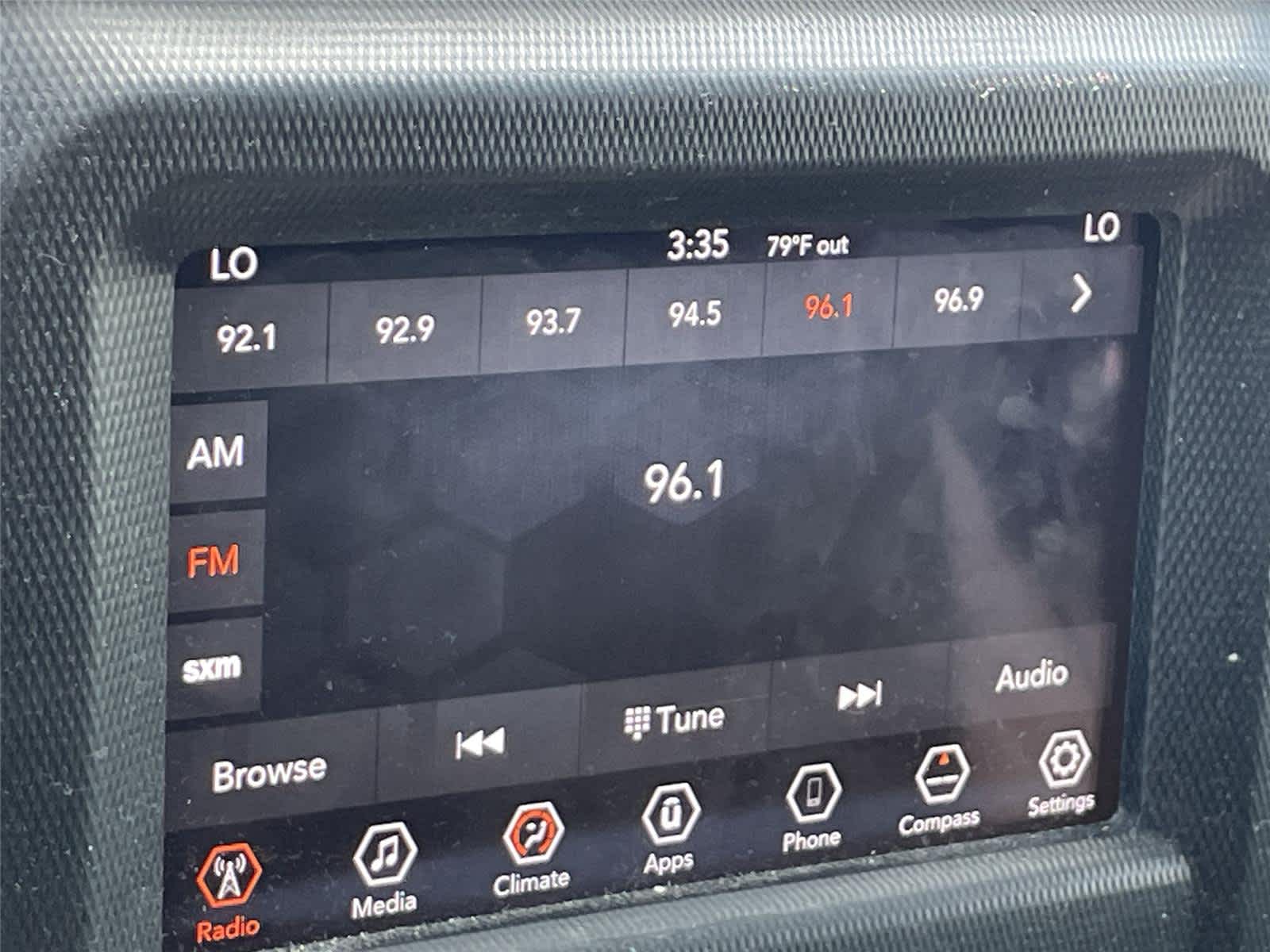 Thumbnail: 2020 Jeep Wrangler - 15