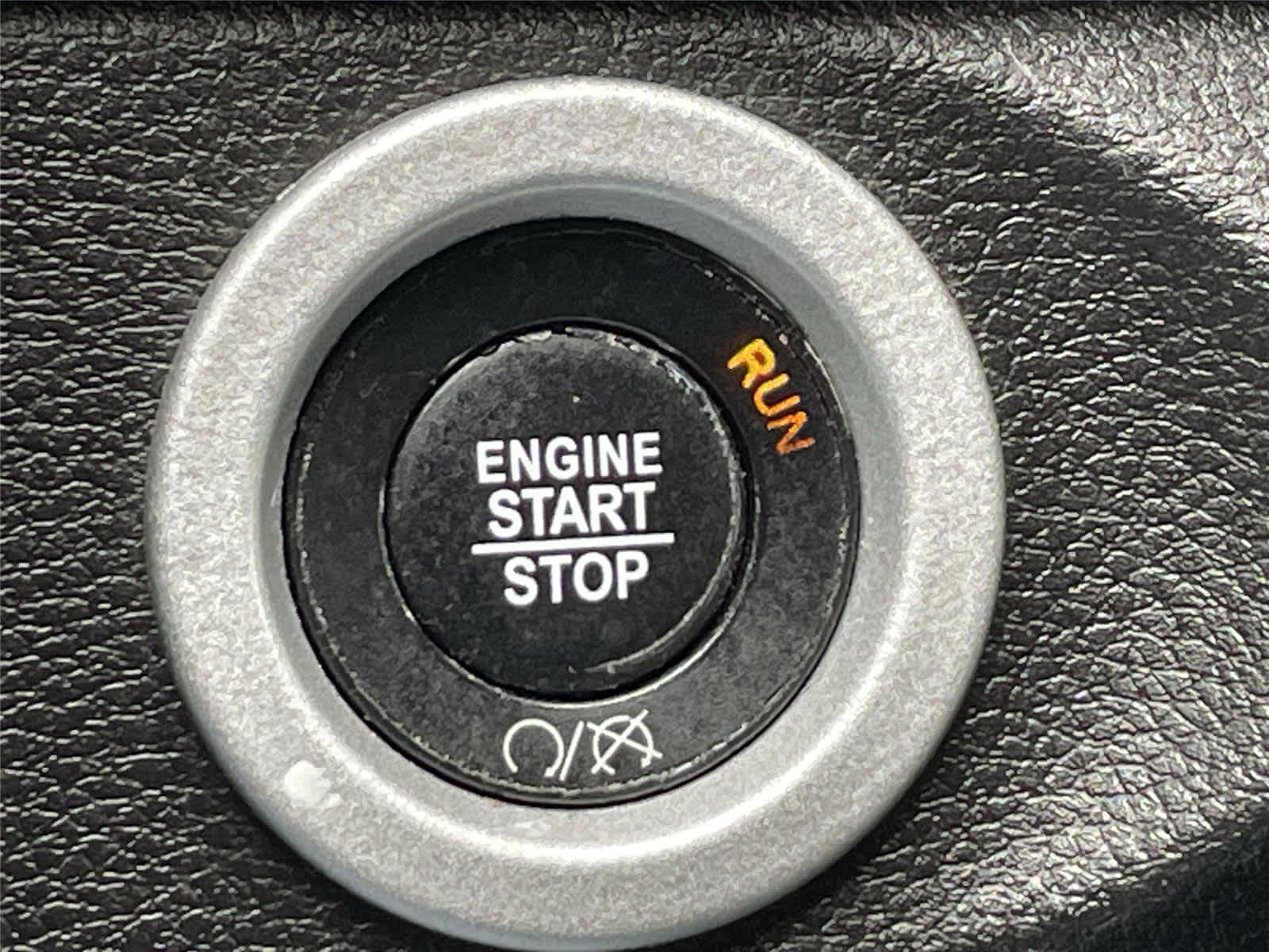 Thumbnail: 2022 RAM 1500 Classic - 28