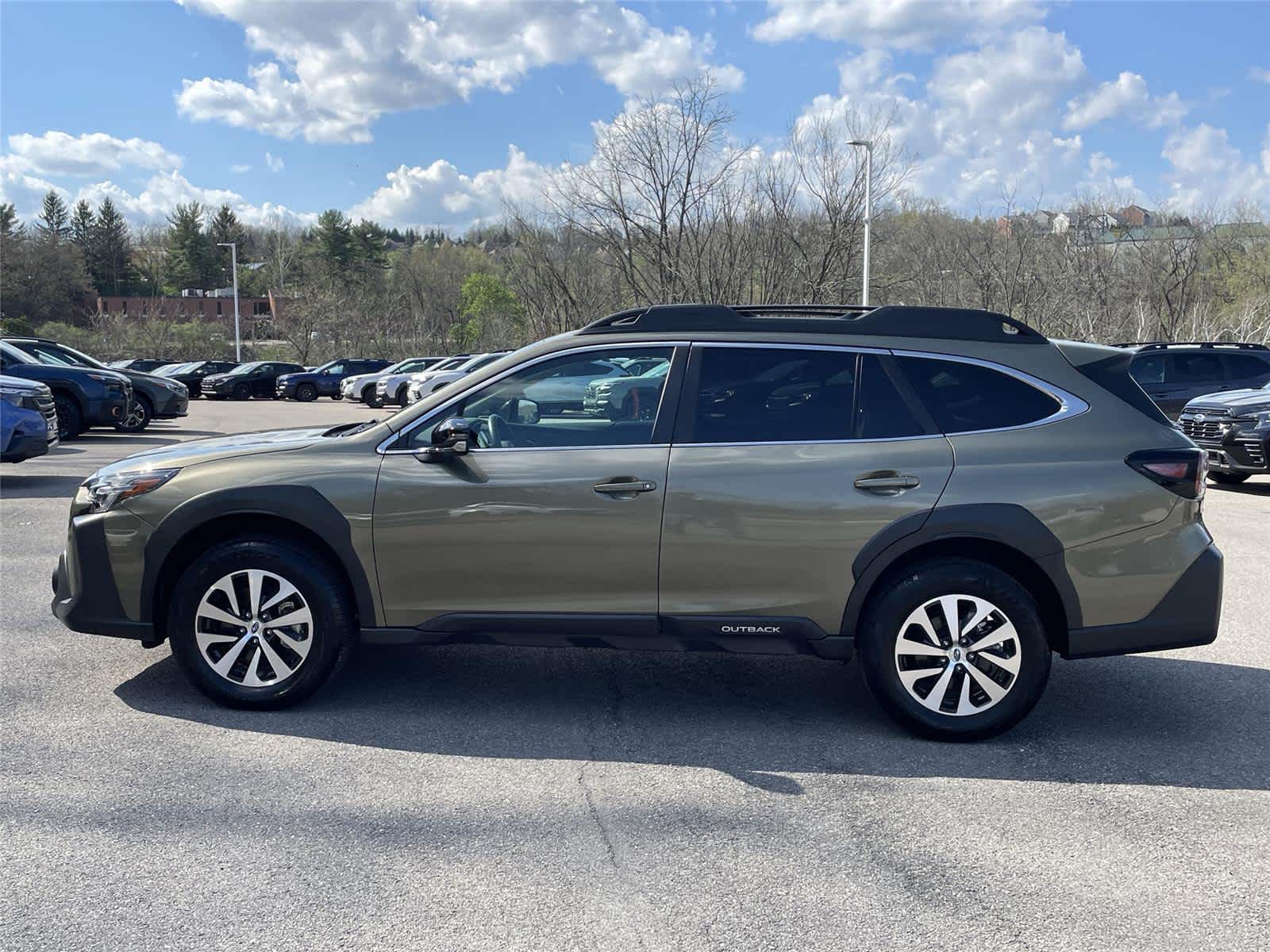 Thumbnail: 2025 Subaru Outback - 2