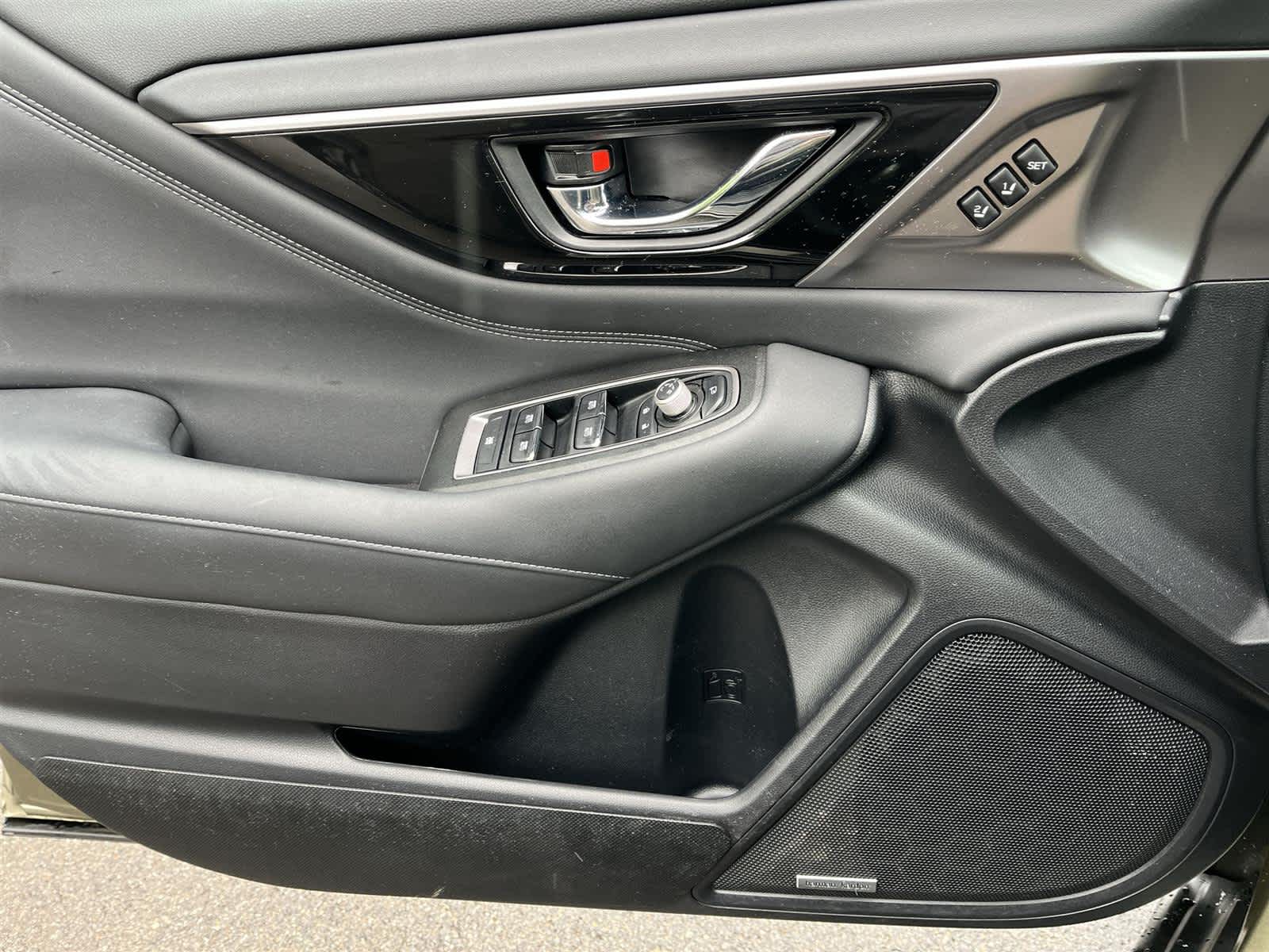 2023 Subaru Outback Touring 27