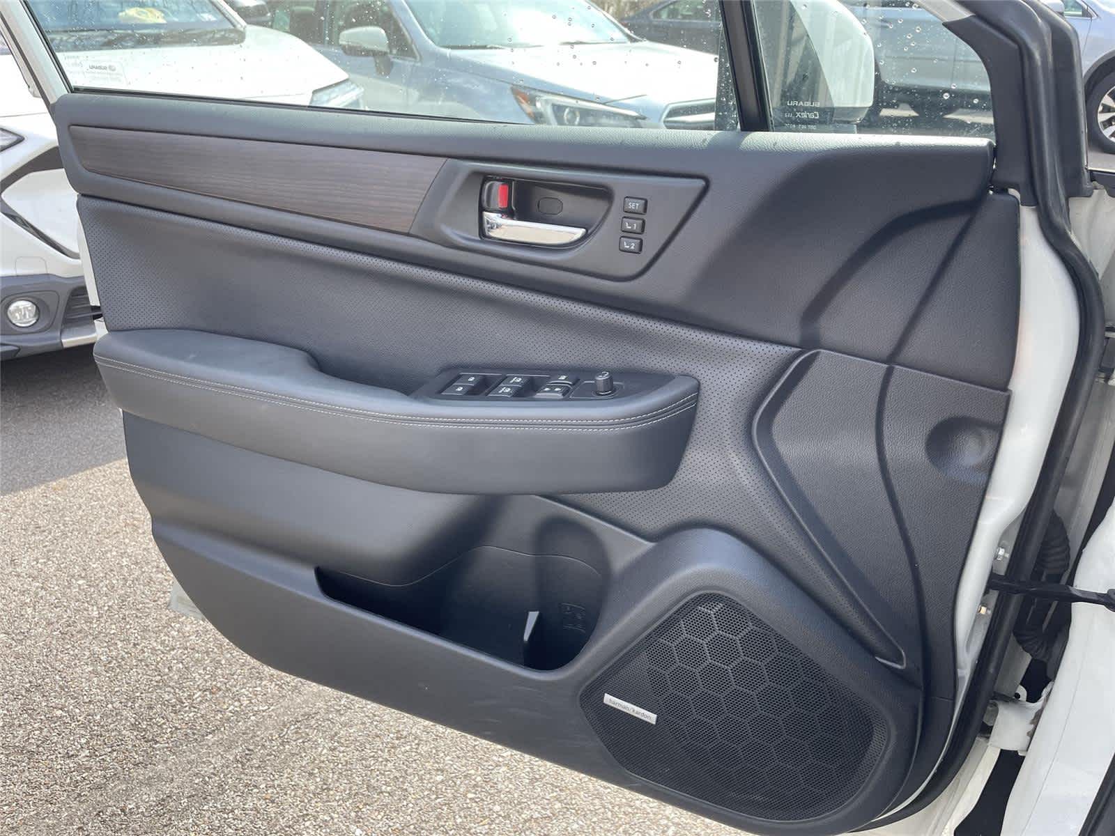 Thumbnail: 2015 Subaru Legacy - 17