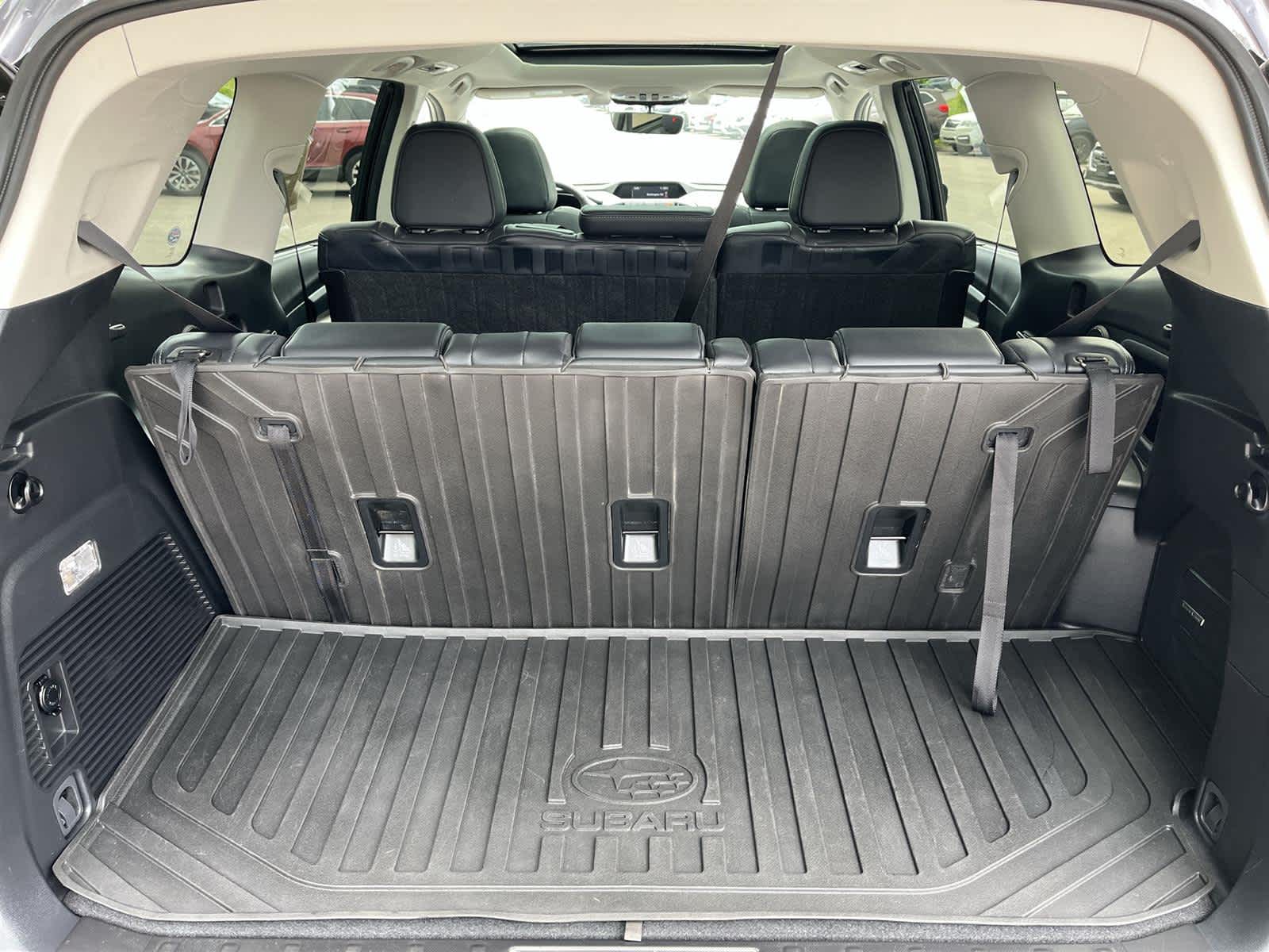 2022 Subaru Ascent Limited 17